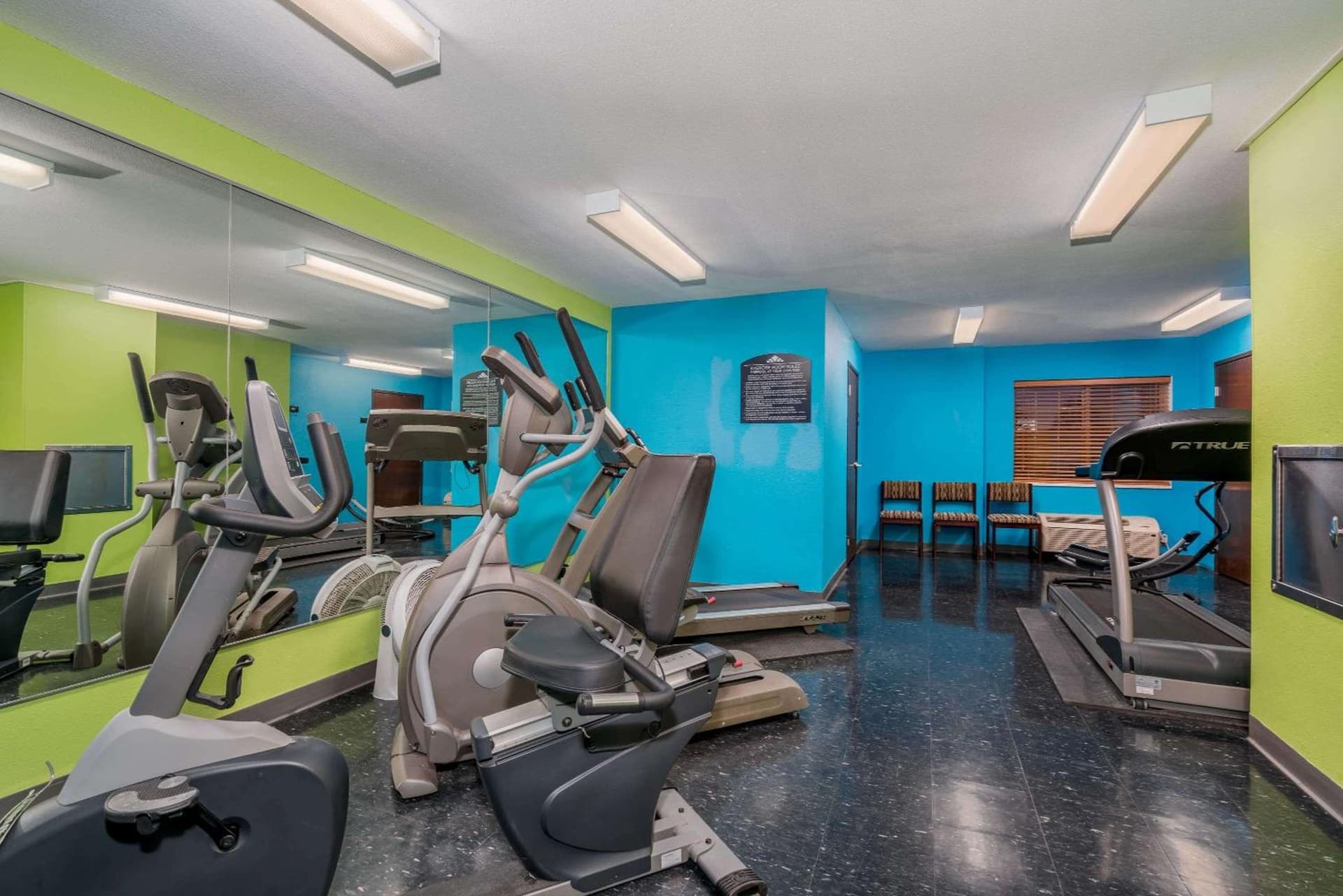 Microtel Inn & Suites by Wyndham Rochester North Mayo Clinic gallery photo in Rochester, MN — image 26