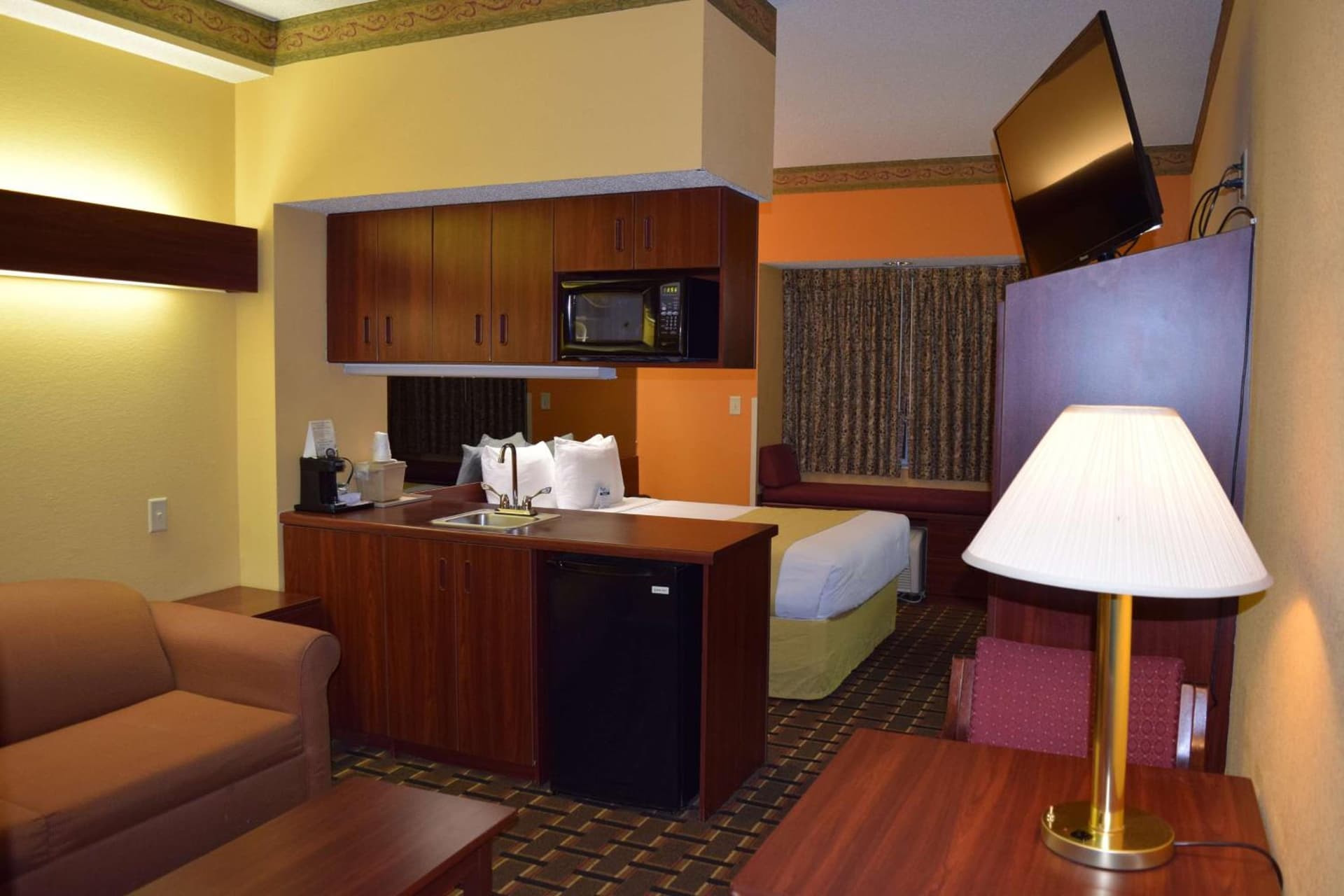 Microtel Inn & Suites by Wyndham Rock Hill/Charlotte Area gallery photo in Rock Hill, SC — image 38