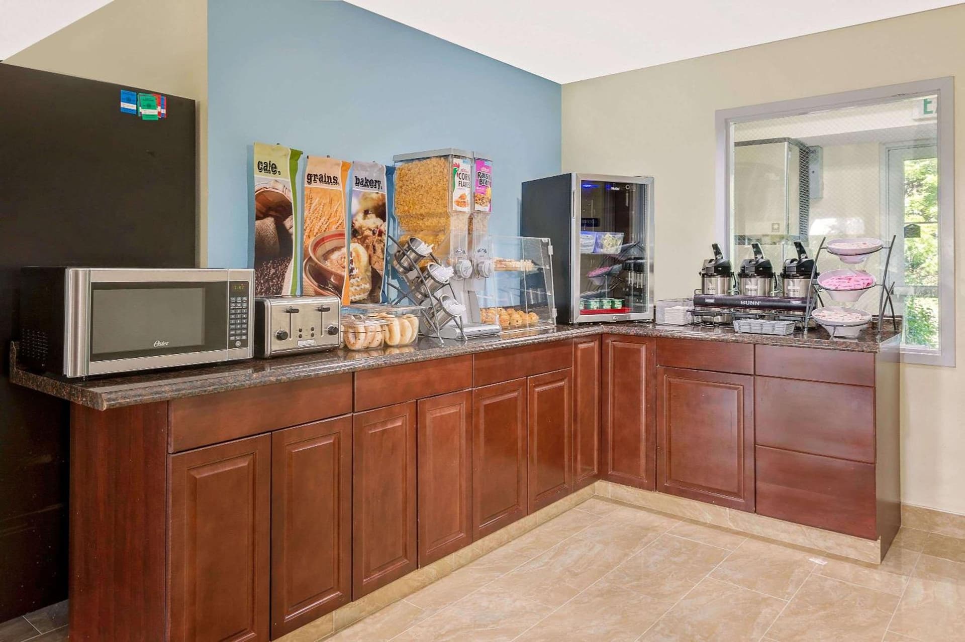 Microtel Inn & Suites by Wyndham Hagerstown by I-81 gallery photo in Hagerstown, MD — image 6