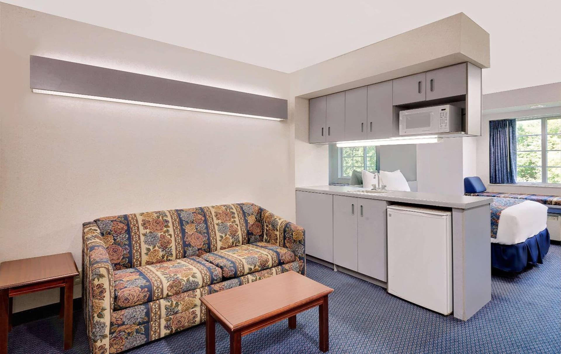 Microtel Inn & Suites by Wyndham Hagerstown by I-81 gallery photo in Hagerstown, MD — image 7