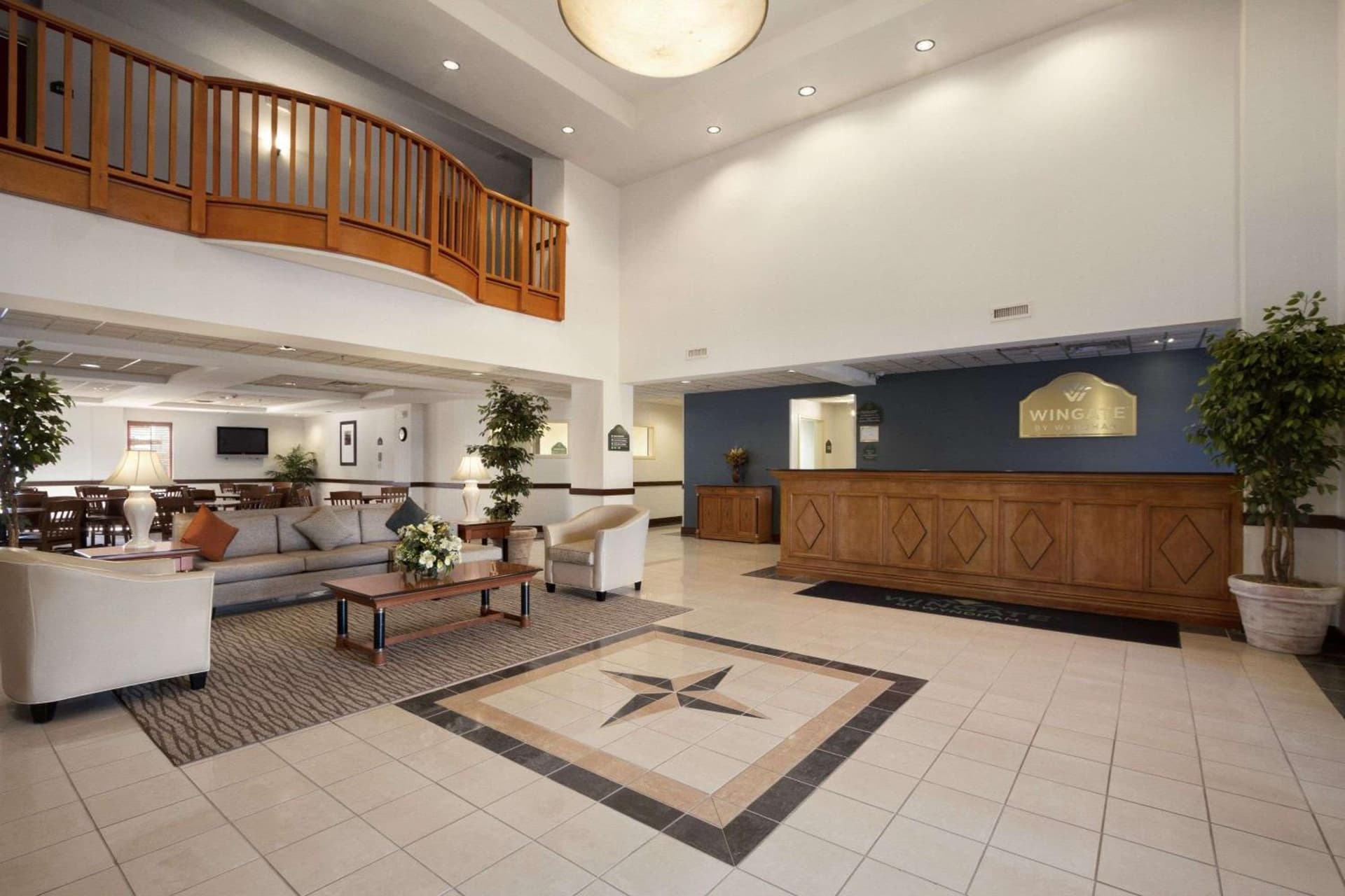 Wingate by Wyndham Augusta Fort Eisenhower interior in Augusta, GA — gallery photo 2