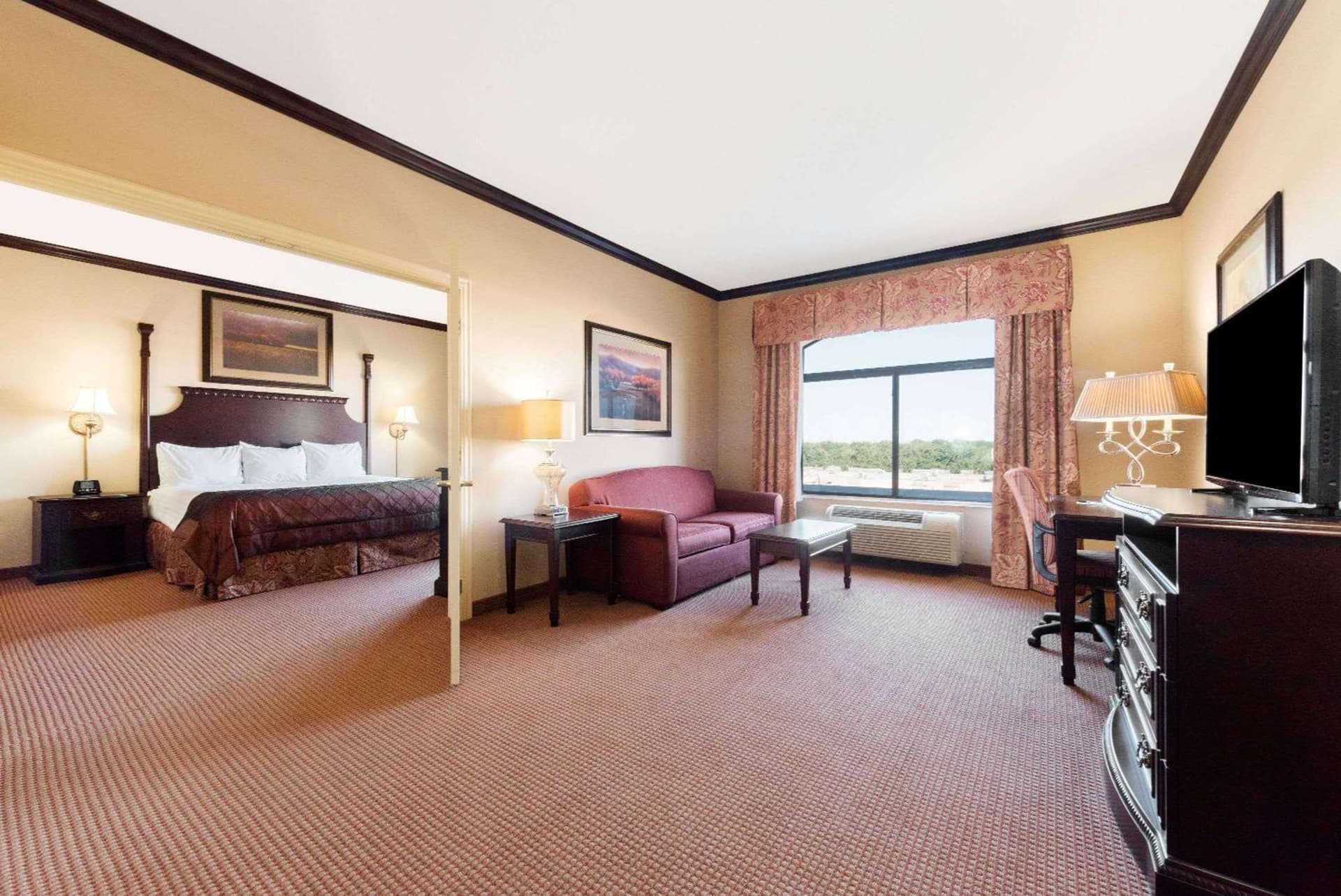 Big Country Hotel & Suites, SureStay Collection by BW gallery photo in Abilene, TX — image 11