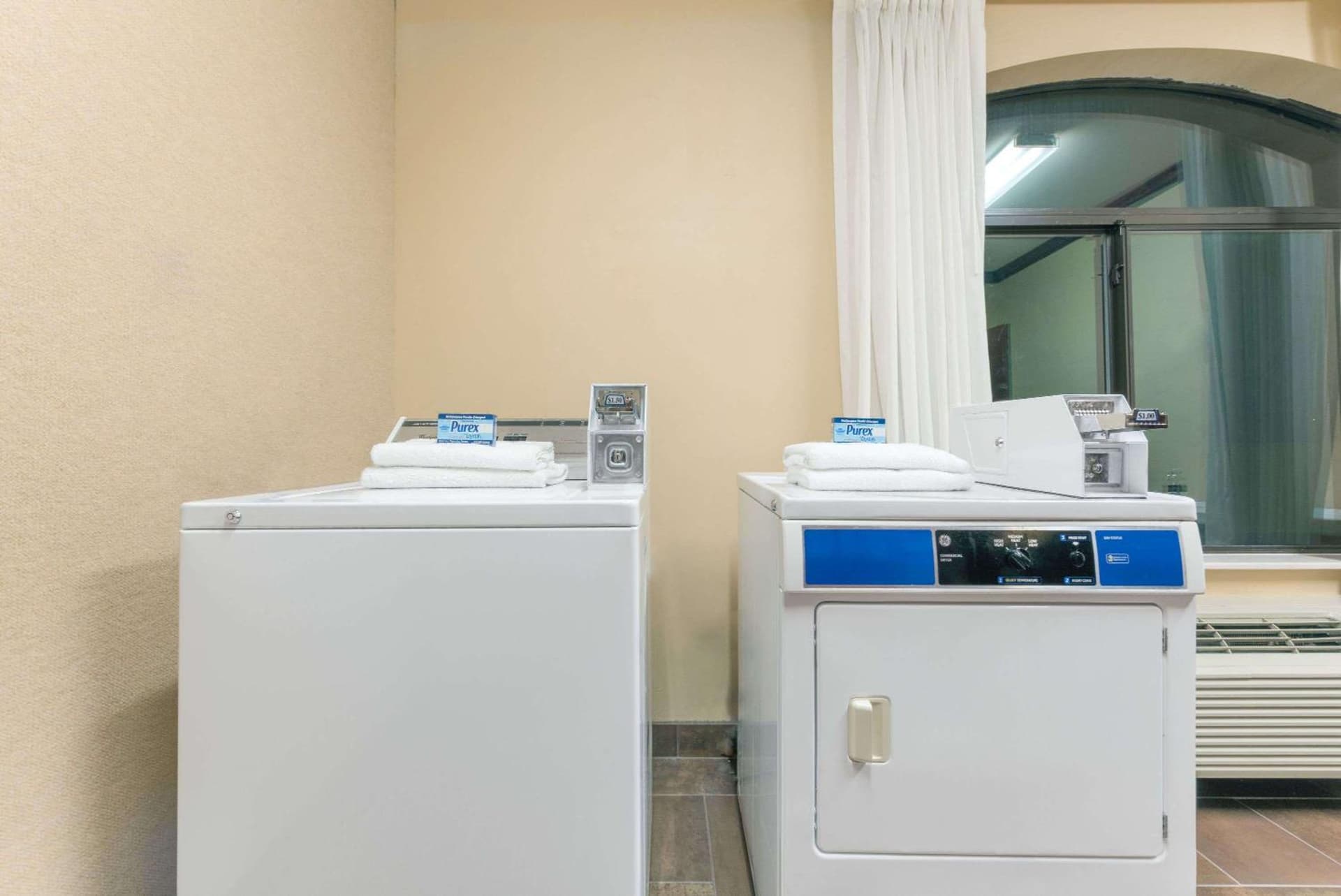 Big Country Hotel & Suites, SureStay Collection by BW gallery photo in Abilene, TX — image 12