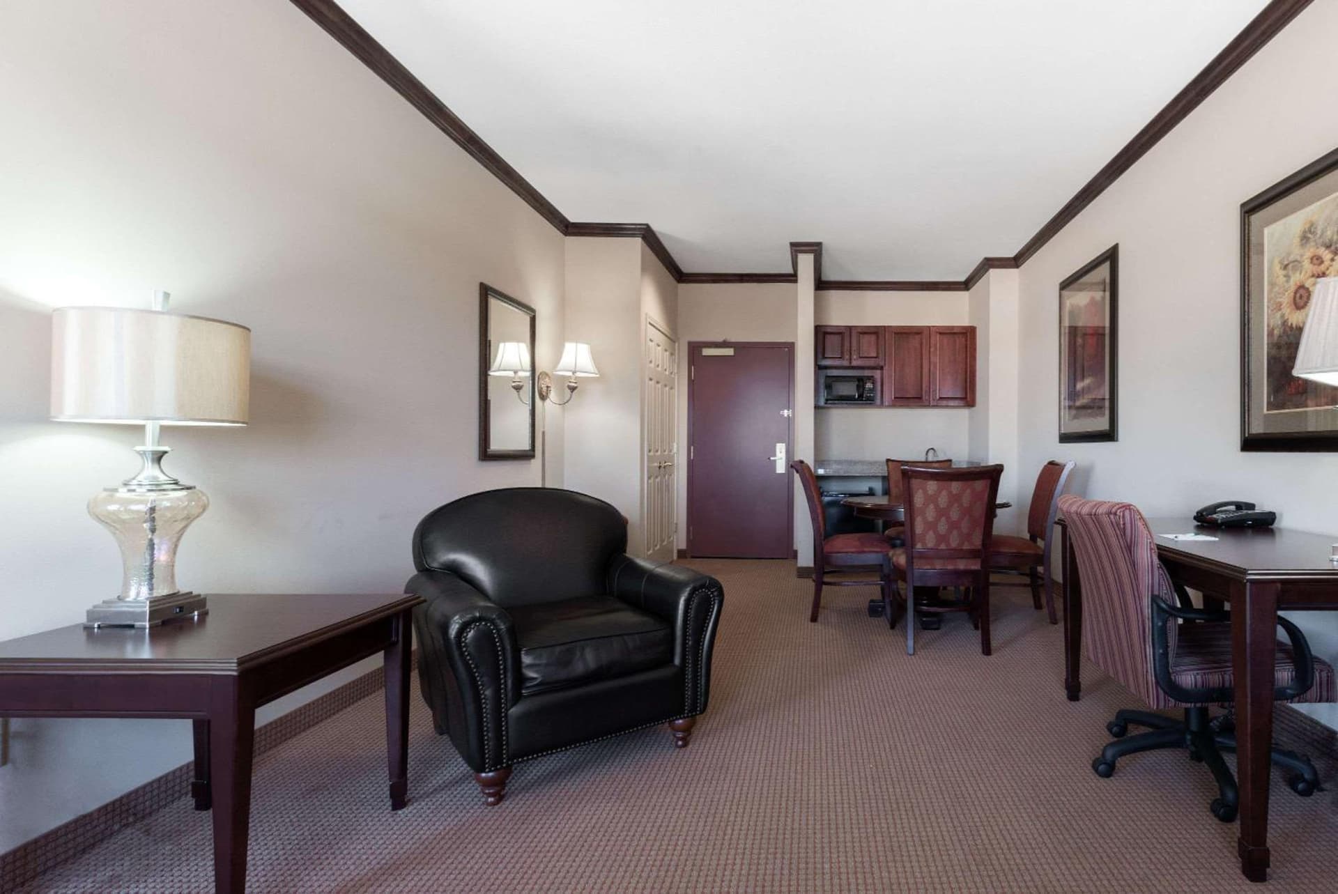 Big Country Hotel & Suites, SureStay Collection by BW gallery photo in Abilene, TX — image 48