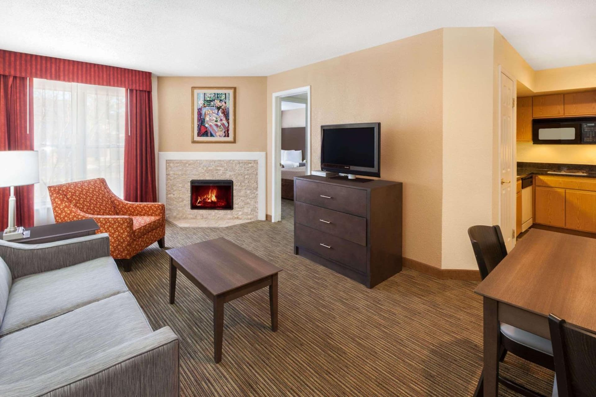 Affordable Suites of America Detroit-Warren gallery photo in Warren, MI — image 11