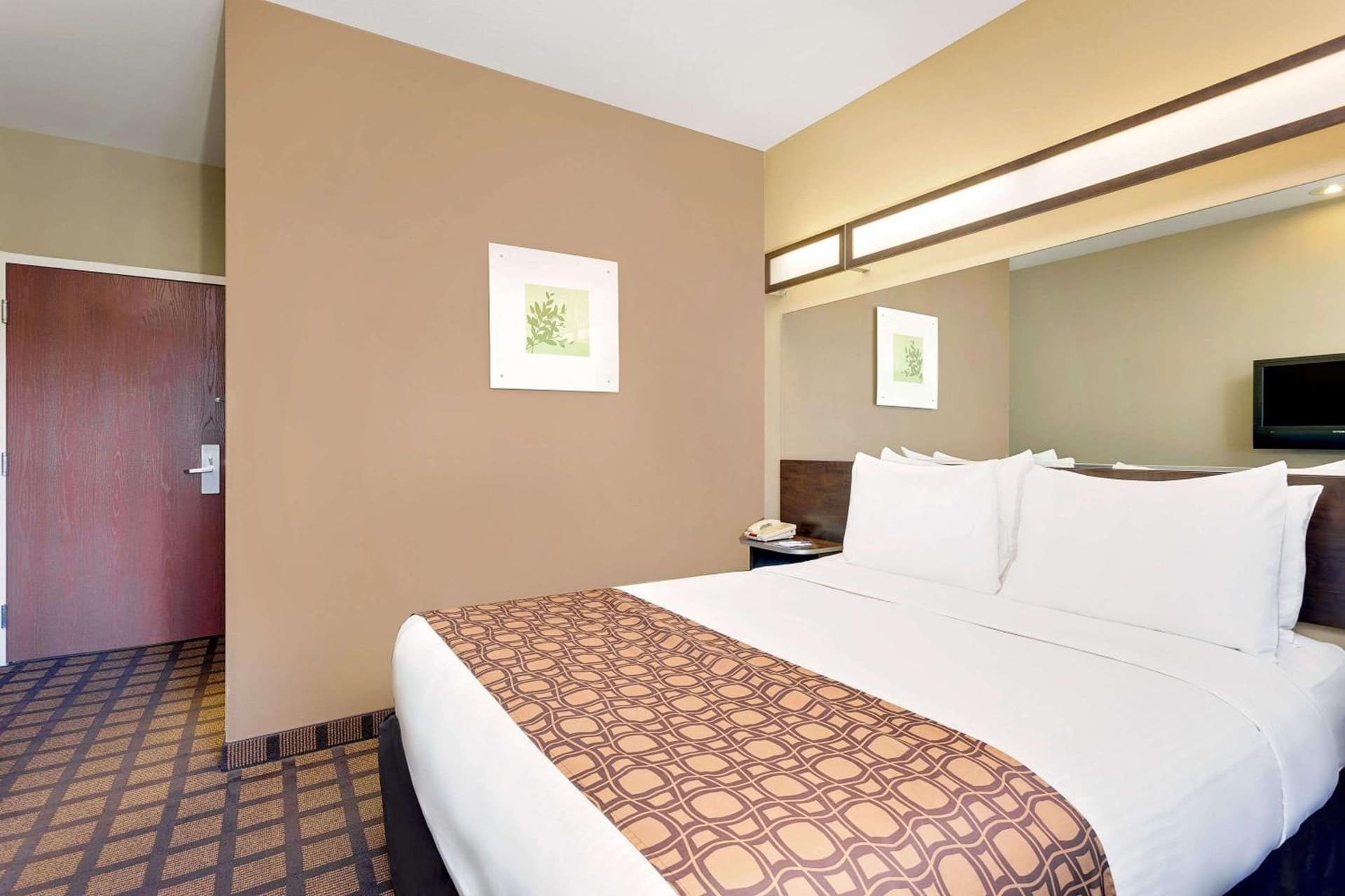Microtel by Wyndham Perry National Fairground Area I-75 gallery photo in Perry, GA — image 18