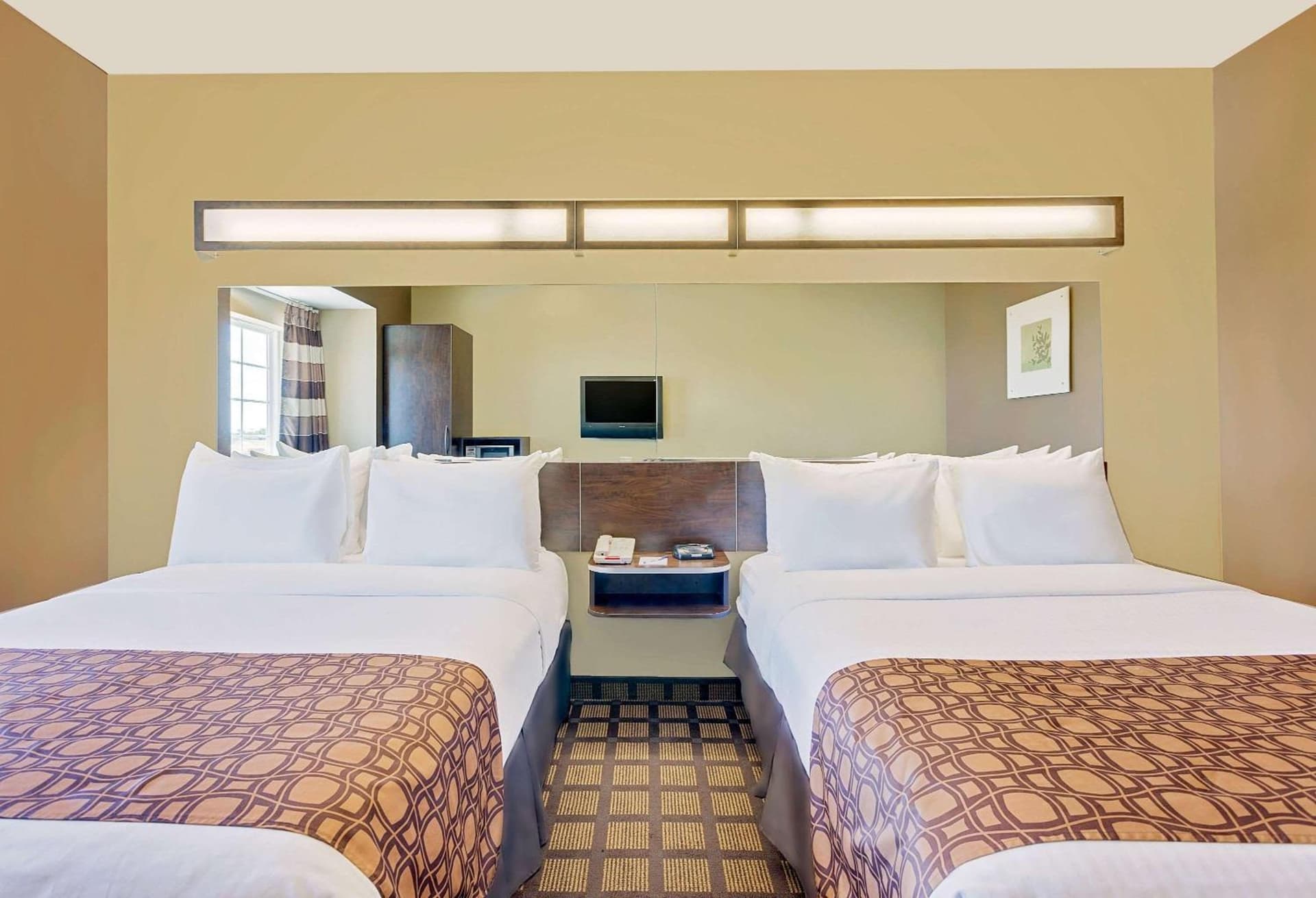 Microtel by Wyndham Perry National Fairground Area I-75 gallery photo in Perry, GA — image 26