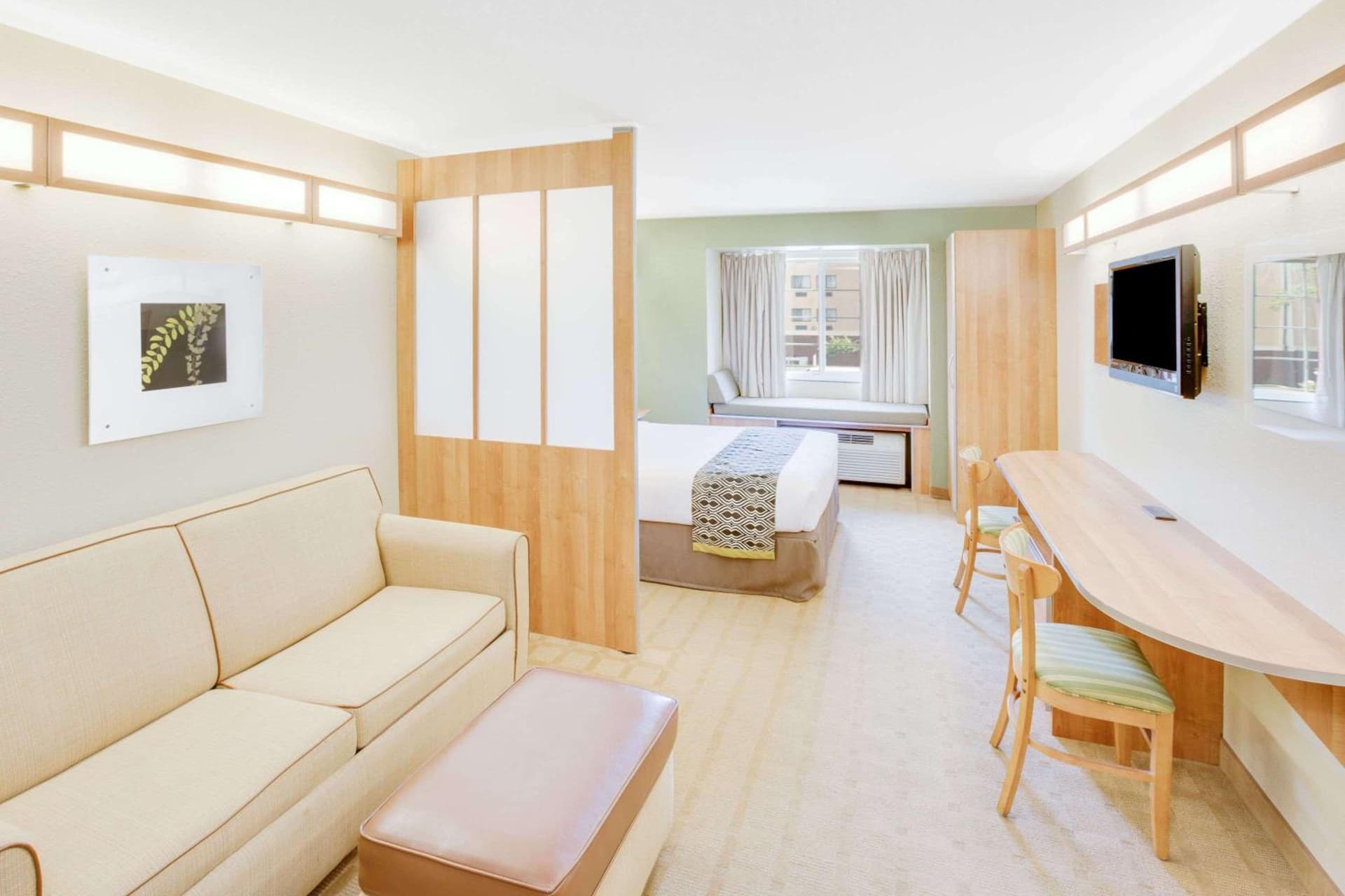 Microtel Inn & Suites by Wyndham Saraland gallery photo in Saraland, AL — image 35