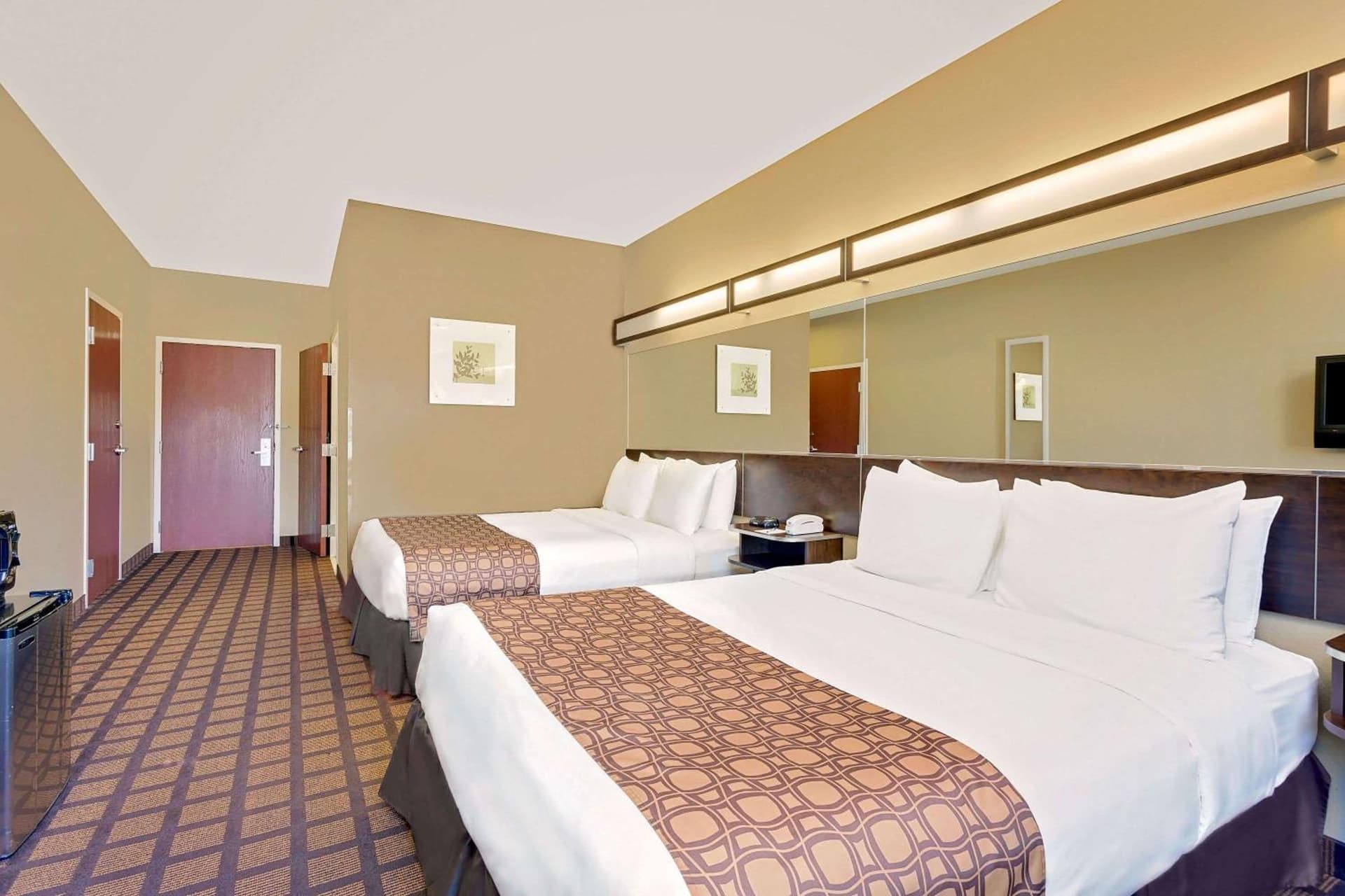 Microtel by Wyndham Perry National Fairground Area I-75 gallery photo in Perry, GA — image 7