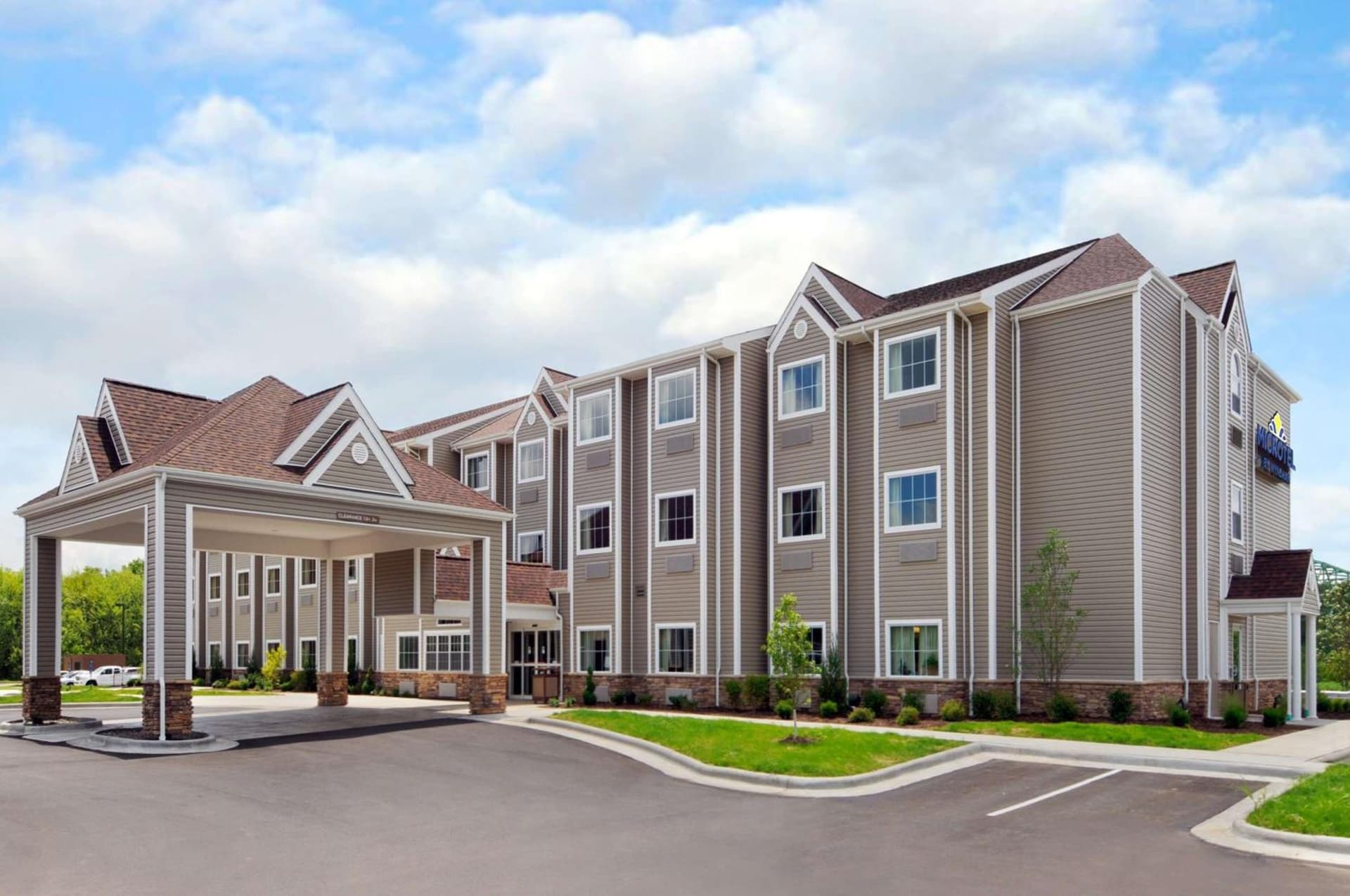 Microtel Inn & Suites by Wyndham Marietta featured exterior or lobby in Marietta, OH — similar hotel