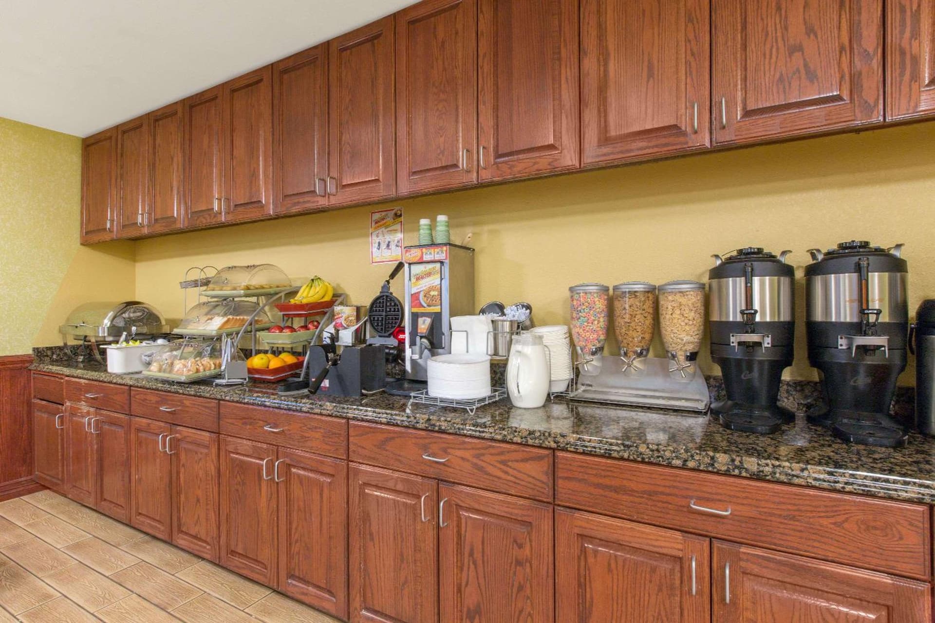 Hawthorn Extended Stay by Wyndham Corpus Christi Padre Isle gallery photo in Corpus Christi, TX — image 29