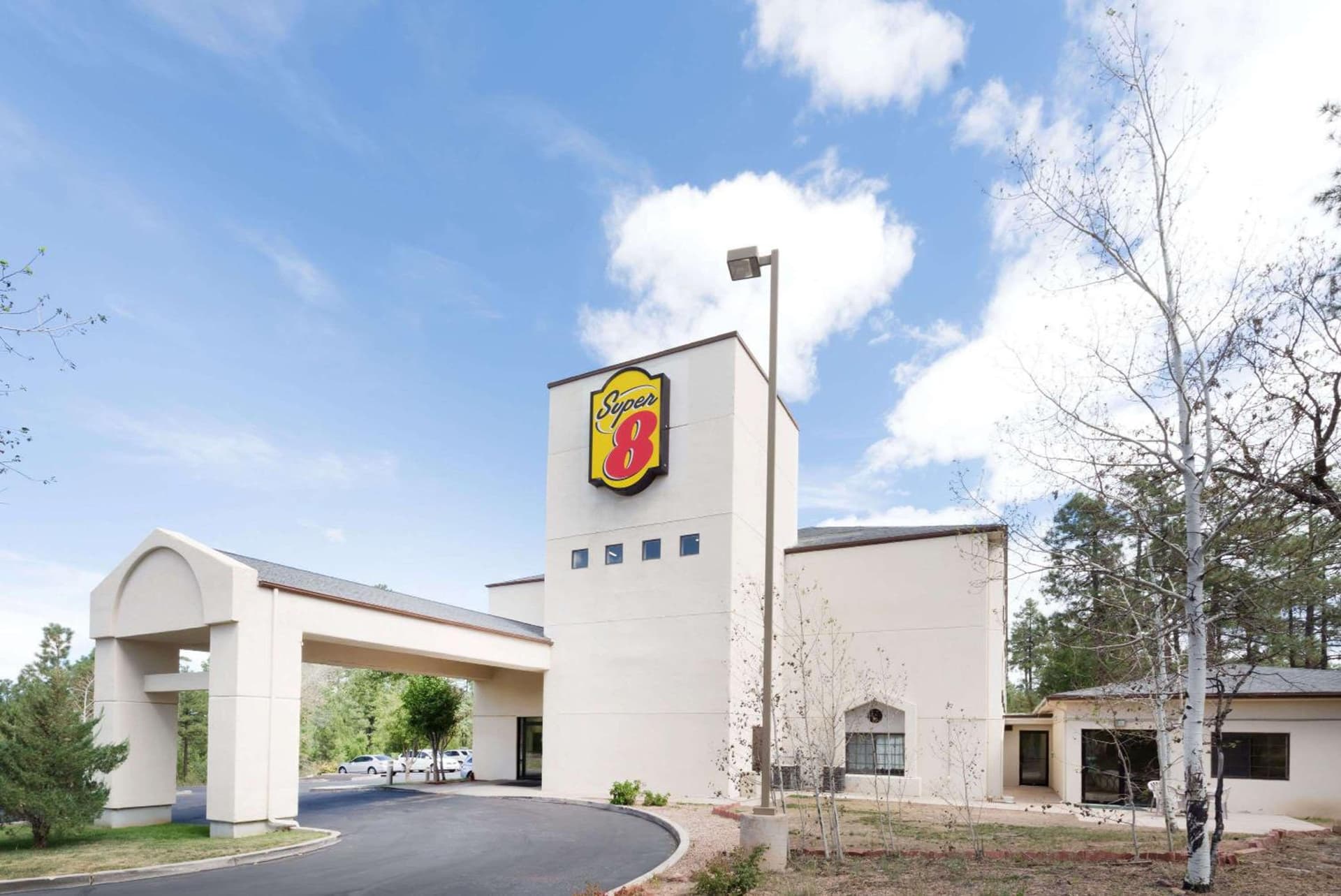 Super 8 by Wyndham Show Low featured exterior or lobby in Show Low, AZ — similar hotel