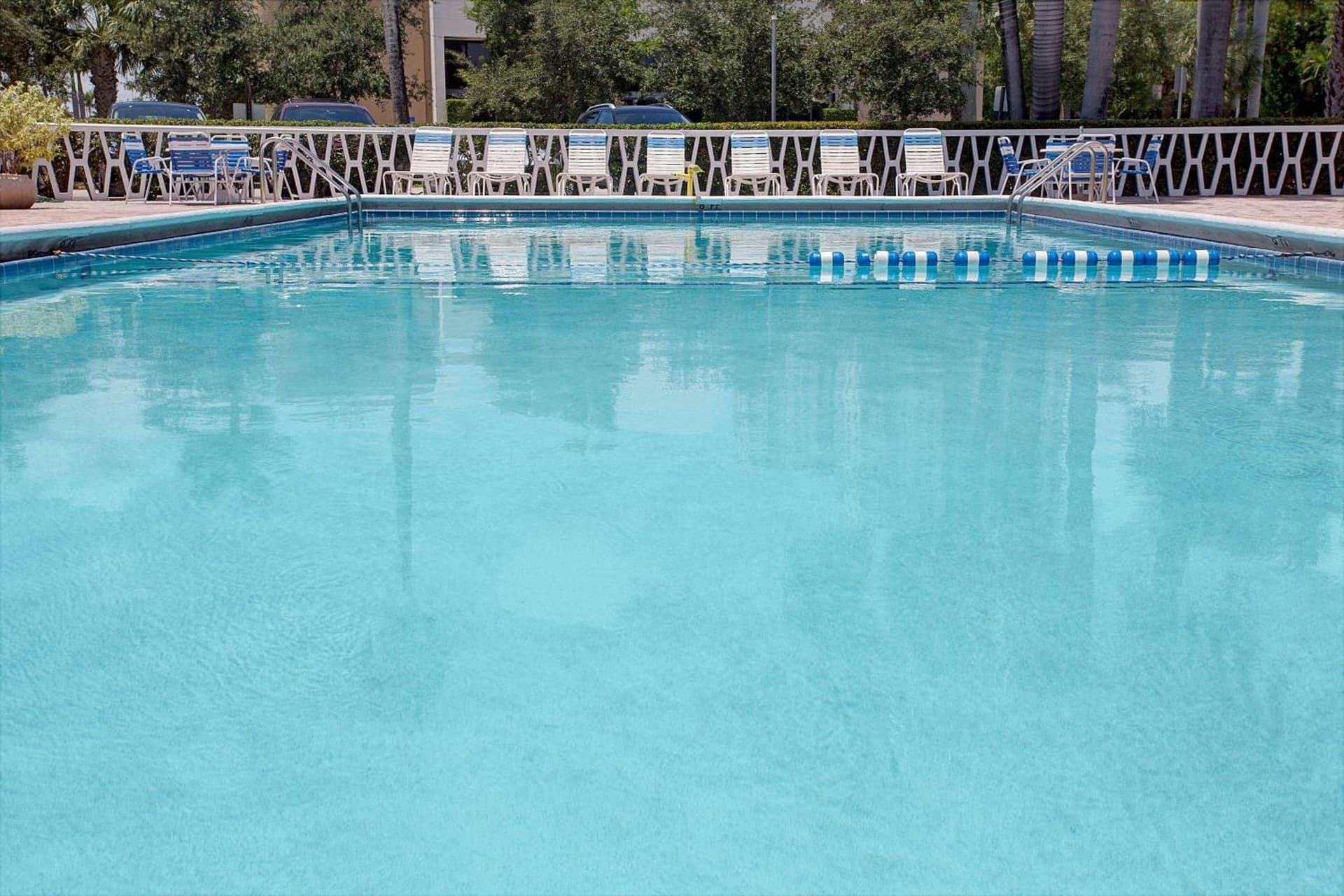 Knights Inn Hallandale interior in Hollywood, FL — gallery photo 2