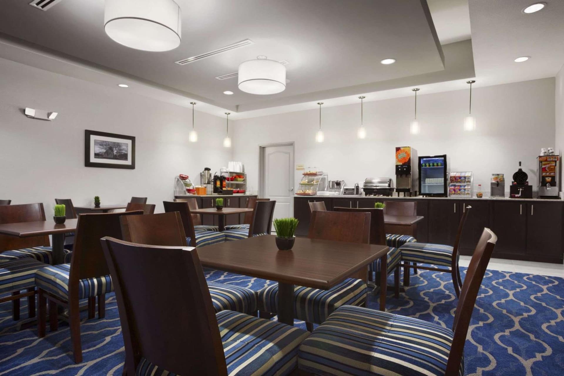 Hawthorn Suites by Wyndham San Angelo gallery photo in San Angelo, TX — image 7