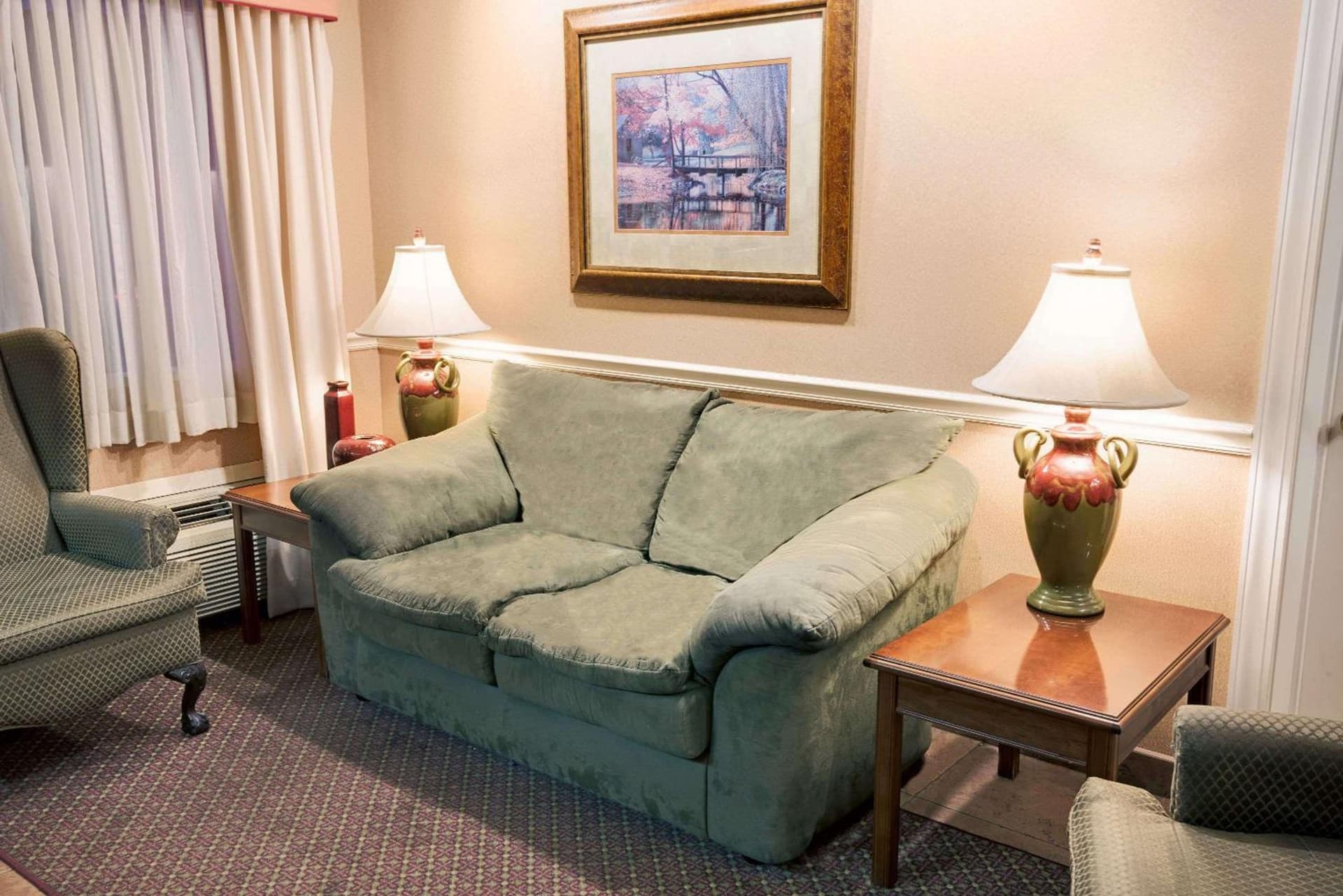 Travelodge by Wyndham Beckley interior in Beckley, WV — gallery photo 2