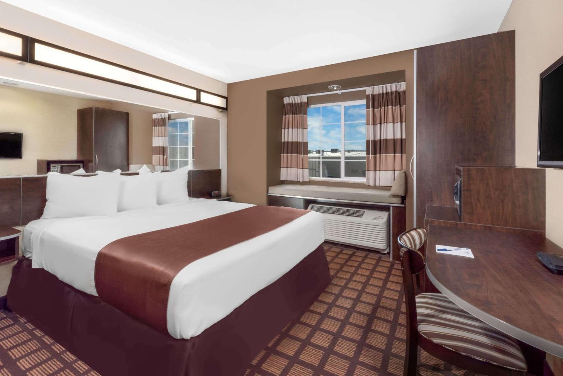 Microtel Inn & Suites by Wyndham gallery photo in Midland, TX — image 38