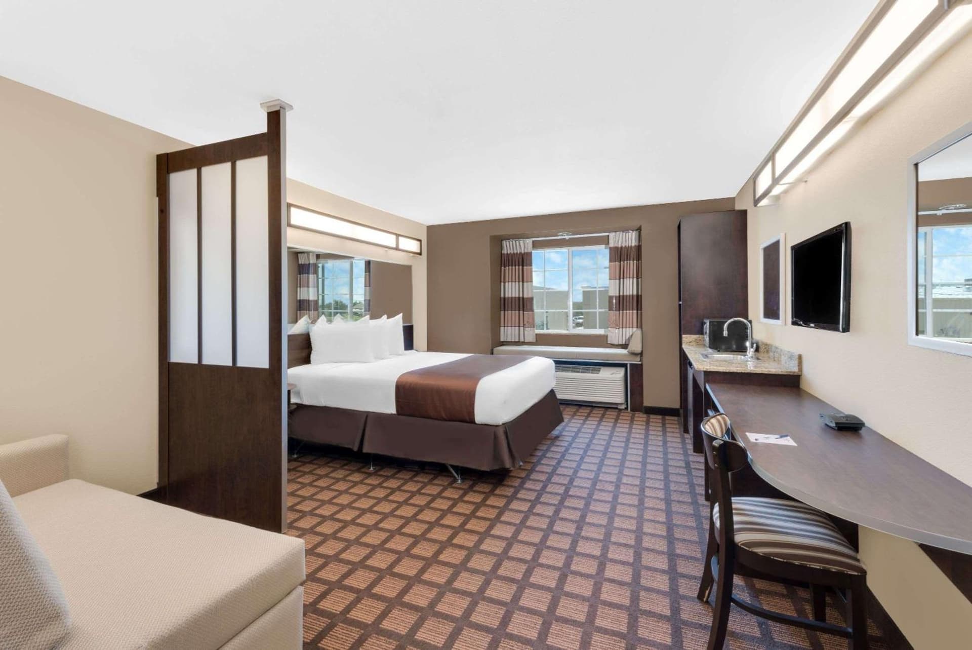 Microtel Inn & Suites by Wyndham gallery photo in Midland, TX — image 18
