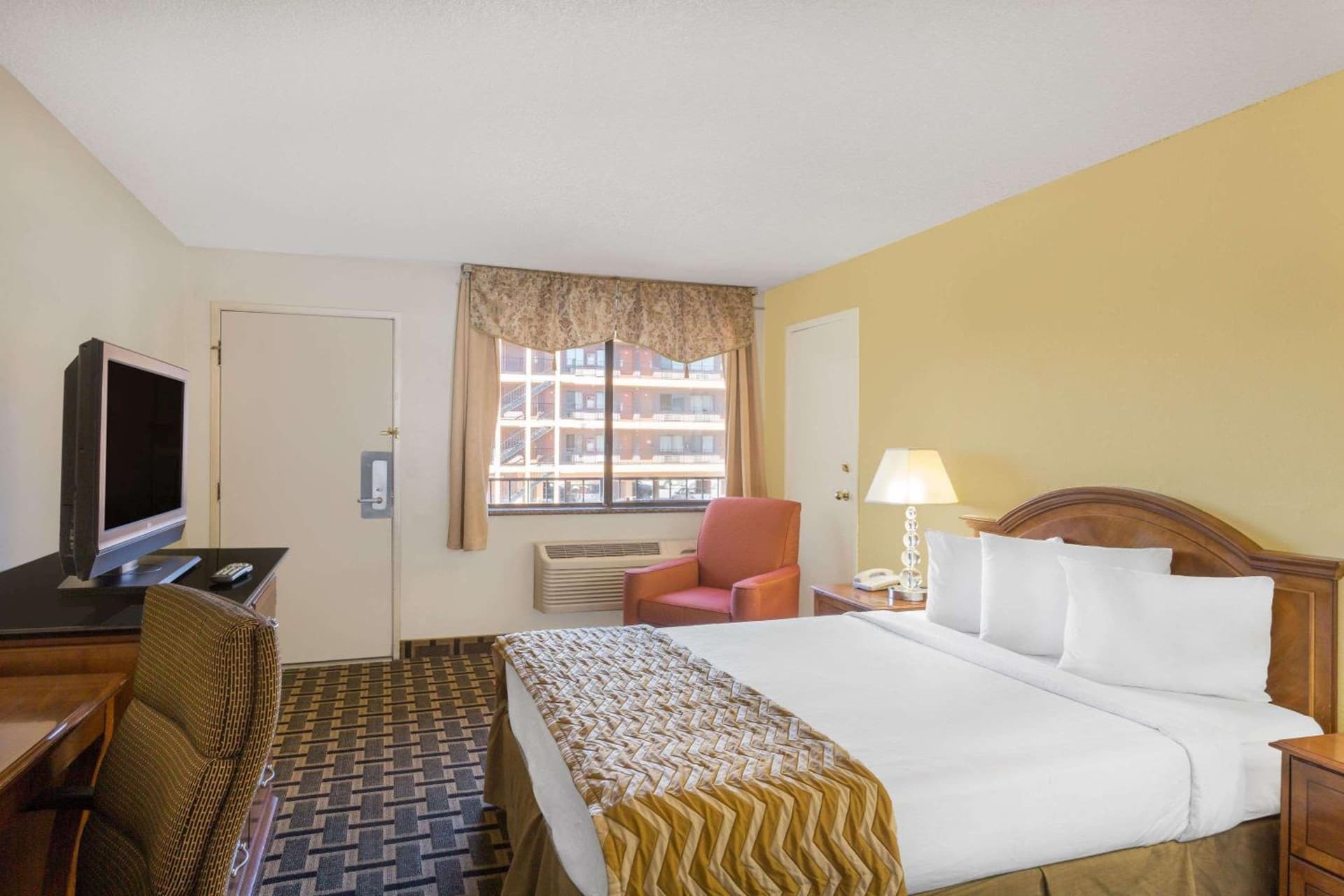 Travelodge by Wyndham Reno gallery photo in Reno, NV — image 43