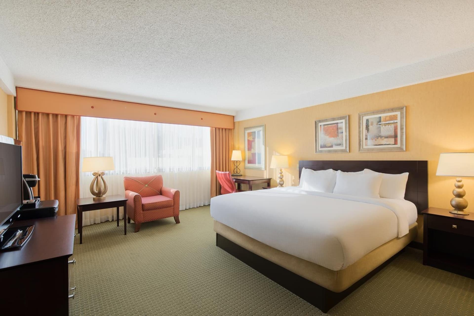 University Plaza Hotel gallery photo in Springfield, MO — image 7