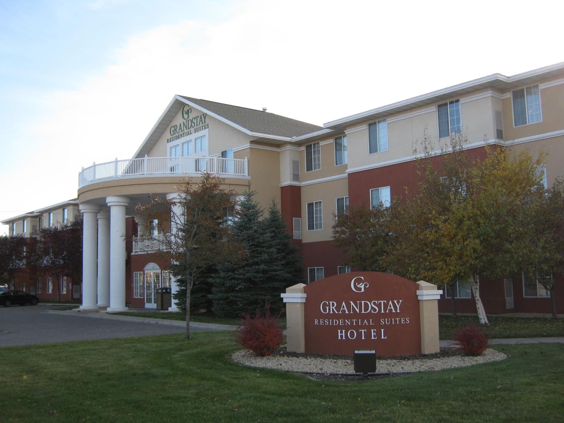 GrandStay Residential Suites Hotel gallery photo in Saint Cloud, MN — image 21