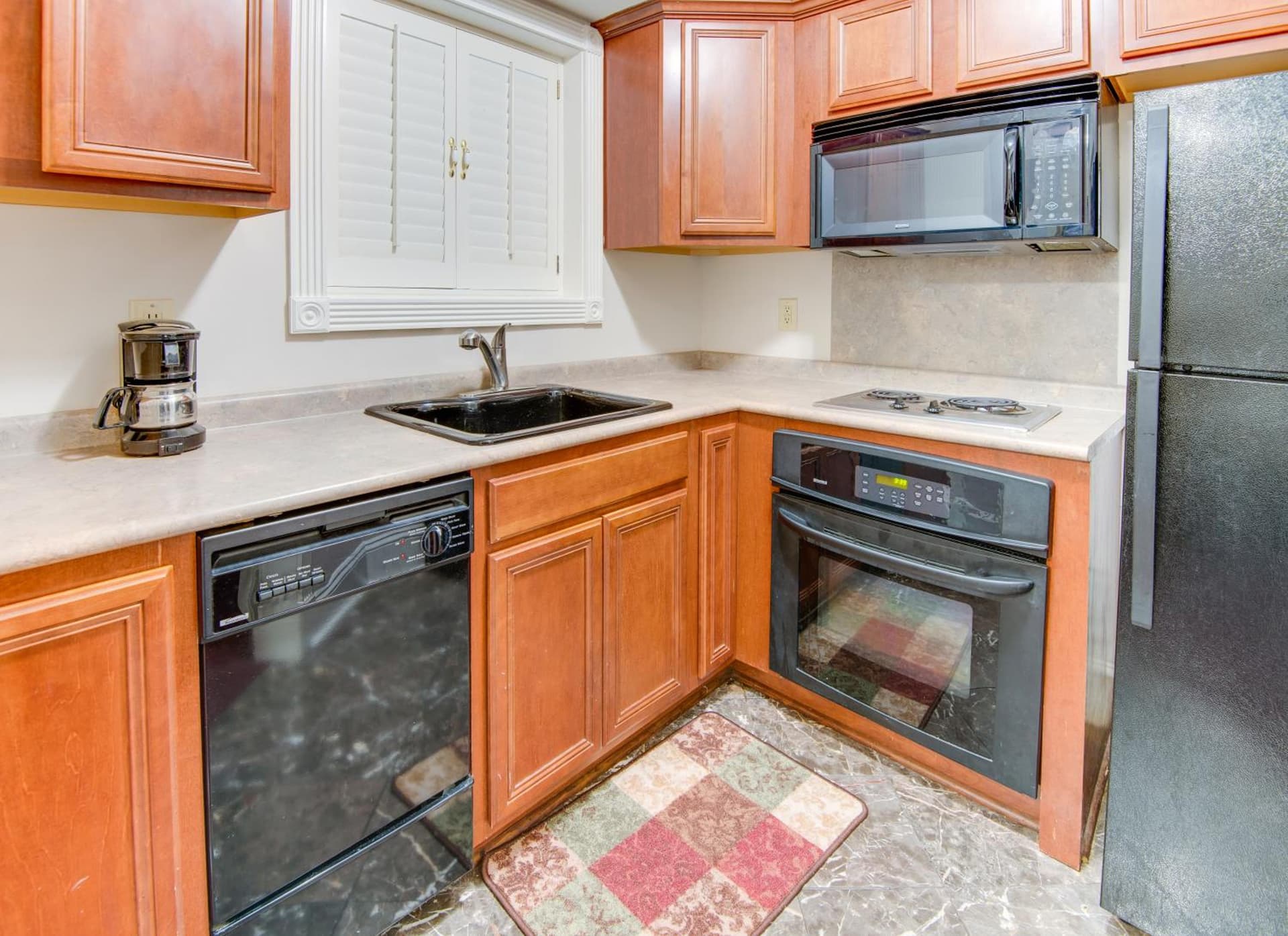 LA Plaza Apartments gallery photo in Metairie, LA — image 19