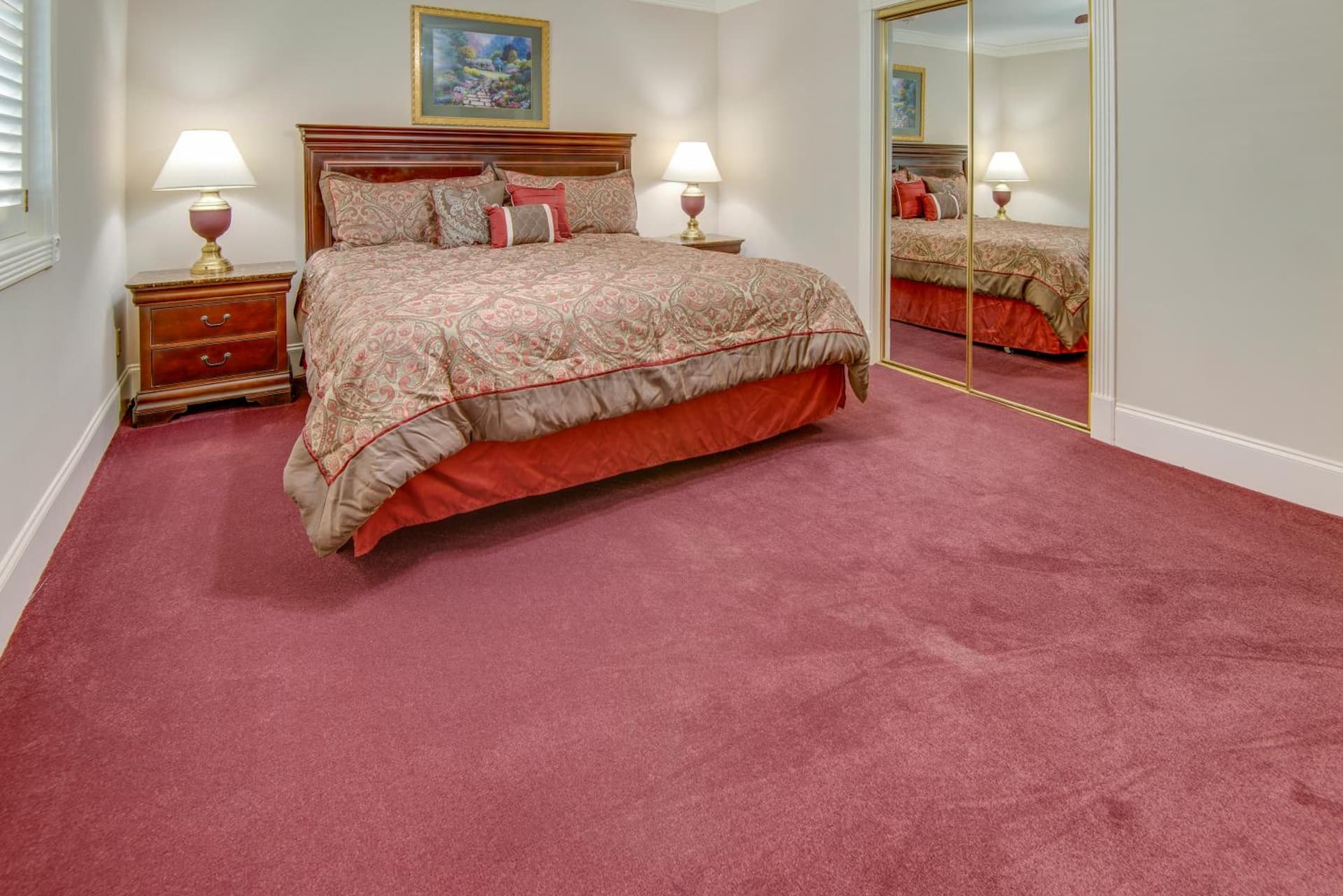 LA Plaza Apartments interior in Metairie, LA — gallery photo 2