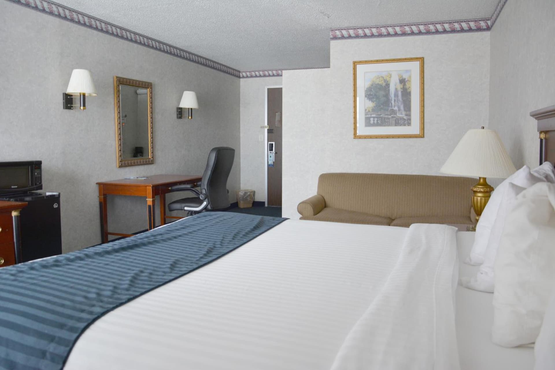 Travelodge by Wyndham Milwaukee gallery photo in Milwaukee, WI — image 22