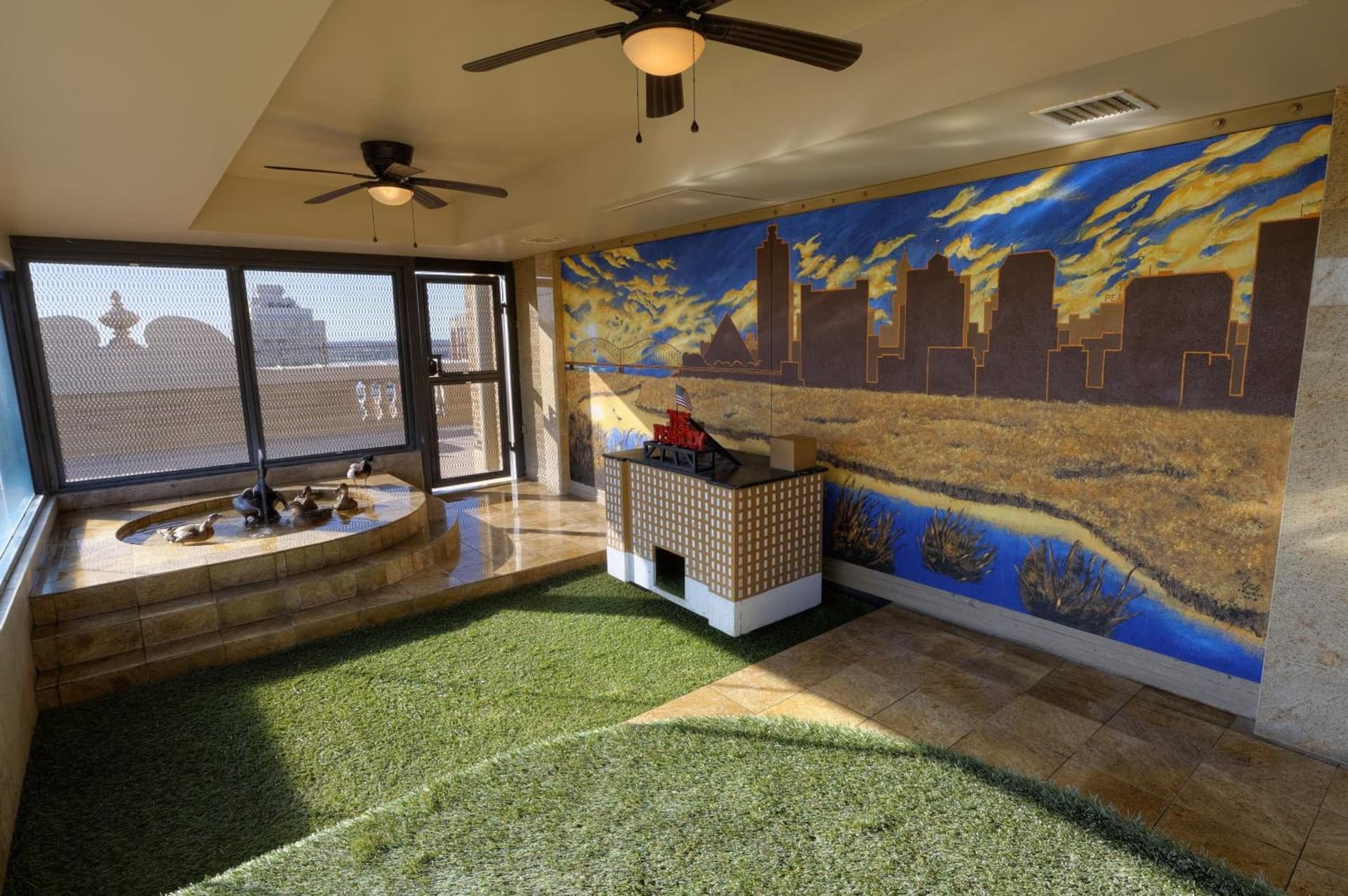 Peabody Memphis interior in Memphis, TN — gallery photo 2