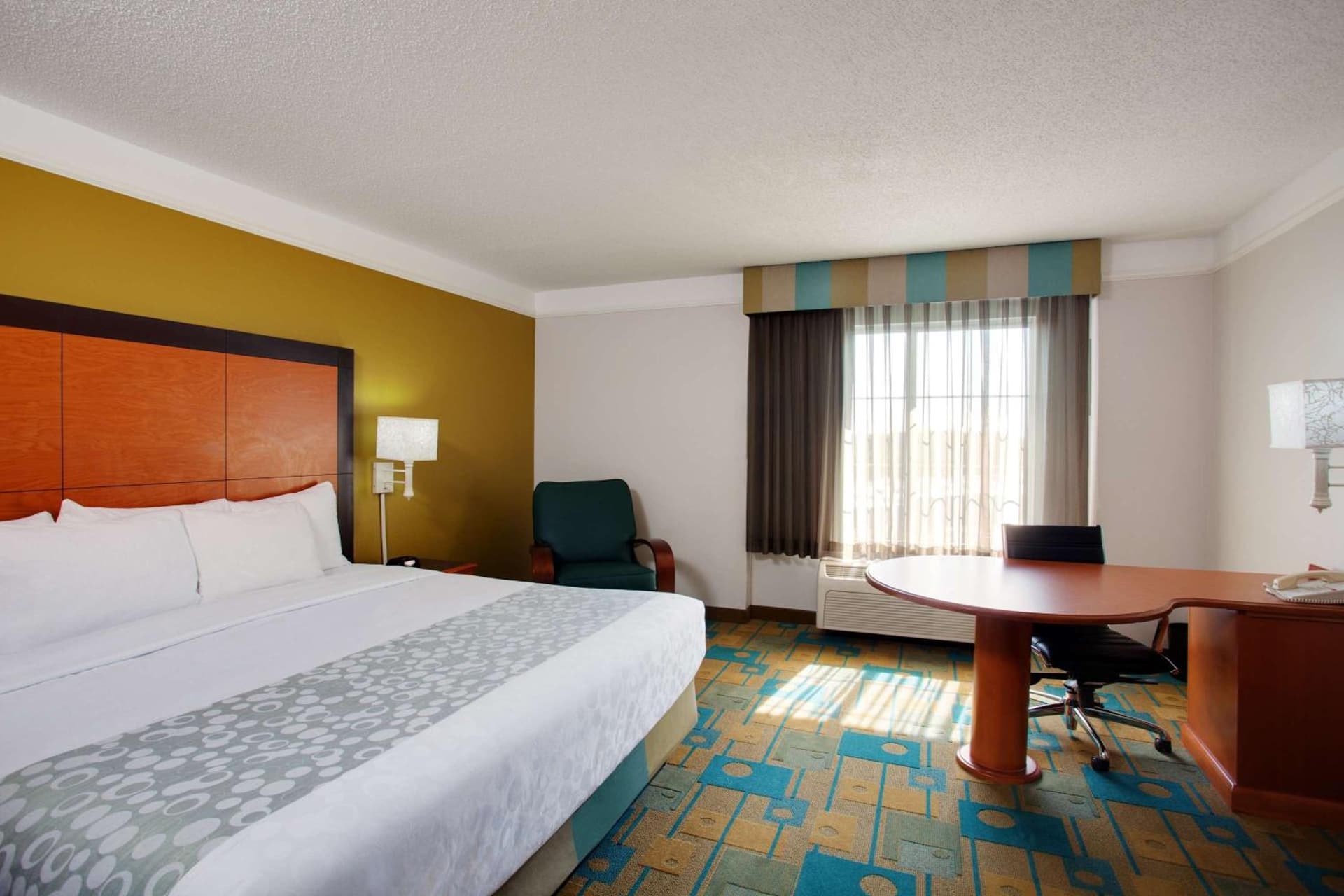 La Quinta by Wyndham Winston-Salem gallery photo in Winston-Salem, NC — image 48