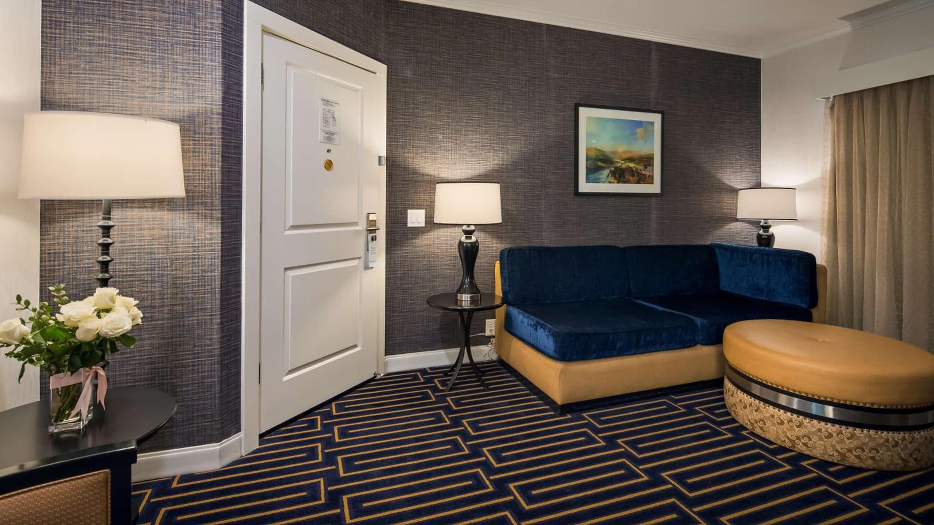 Best Western Plus Palm Court Hotel gallery photo in Davis, CA — image 11