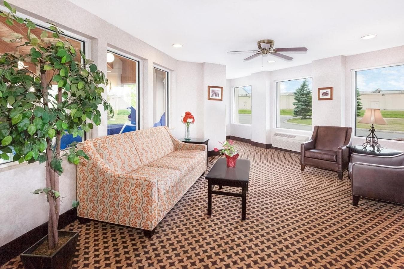 Baymont by Wyndham Howell/Brighton gallery photo in Howell, MI — image 8