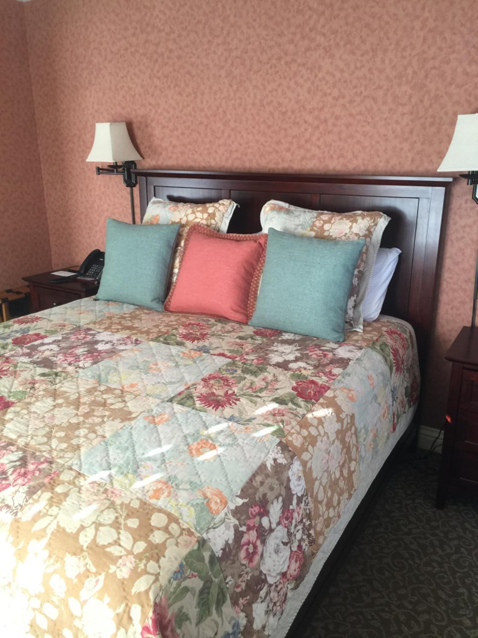 Hotel Mac gallery photo in Richmond, CA — image 87