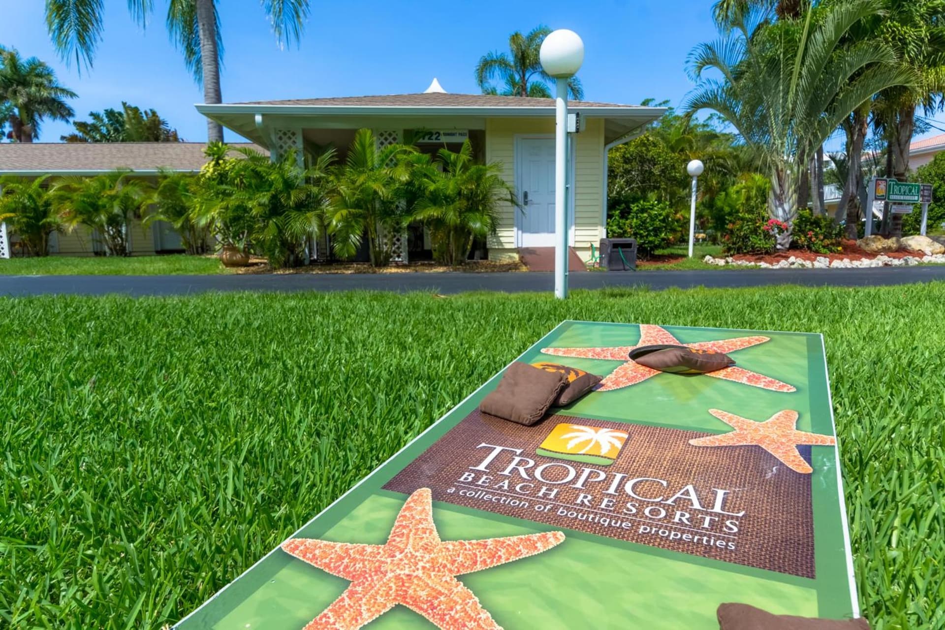 Tropical Beach Resorts - Sarasota gallery photo in Sarasota, FL — image 110