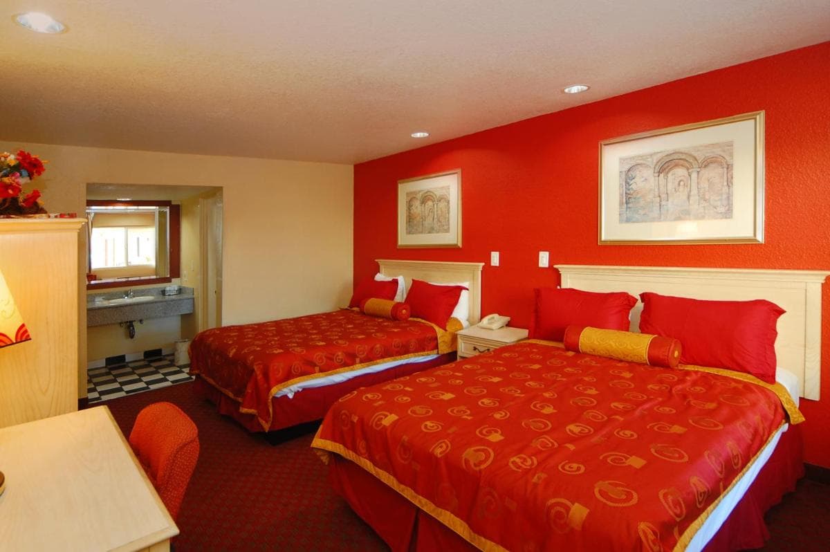 Imperial Inn Oakland gallery photo in Oakland, CA — image 44