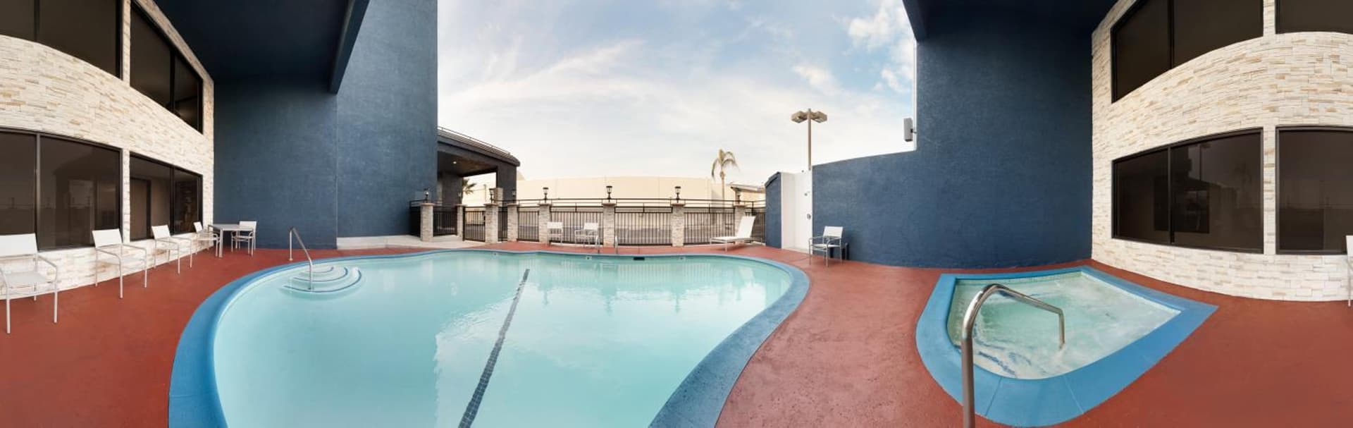 Country Inn & Suites by Radisson, Bakersfield, CA gallery photo in Bakersfield, CA — image 19