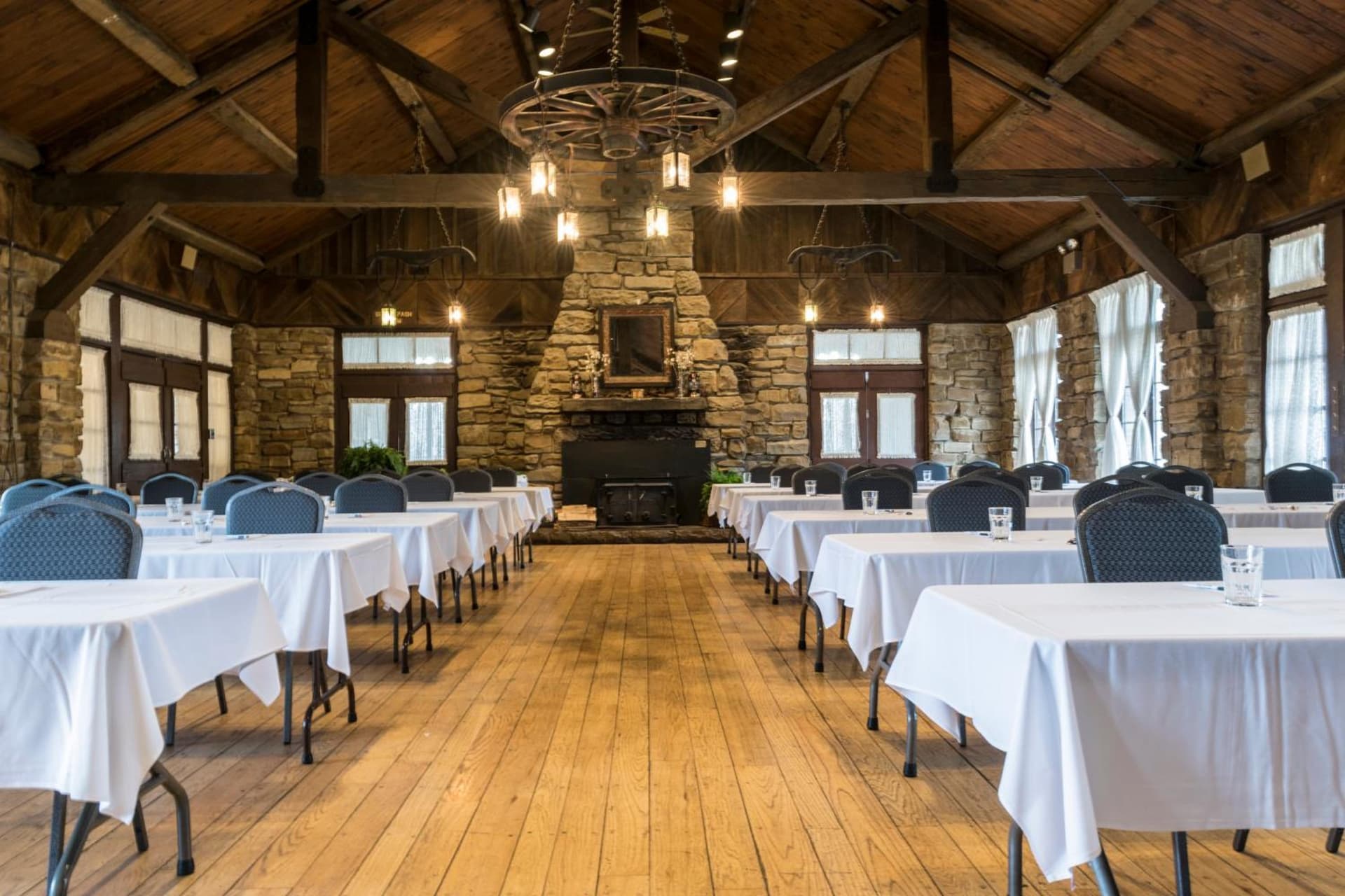 Abe Martin Lodge & Cabins gallery photo in Nashville, IN — image 40