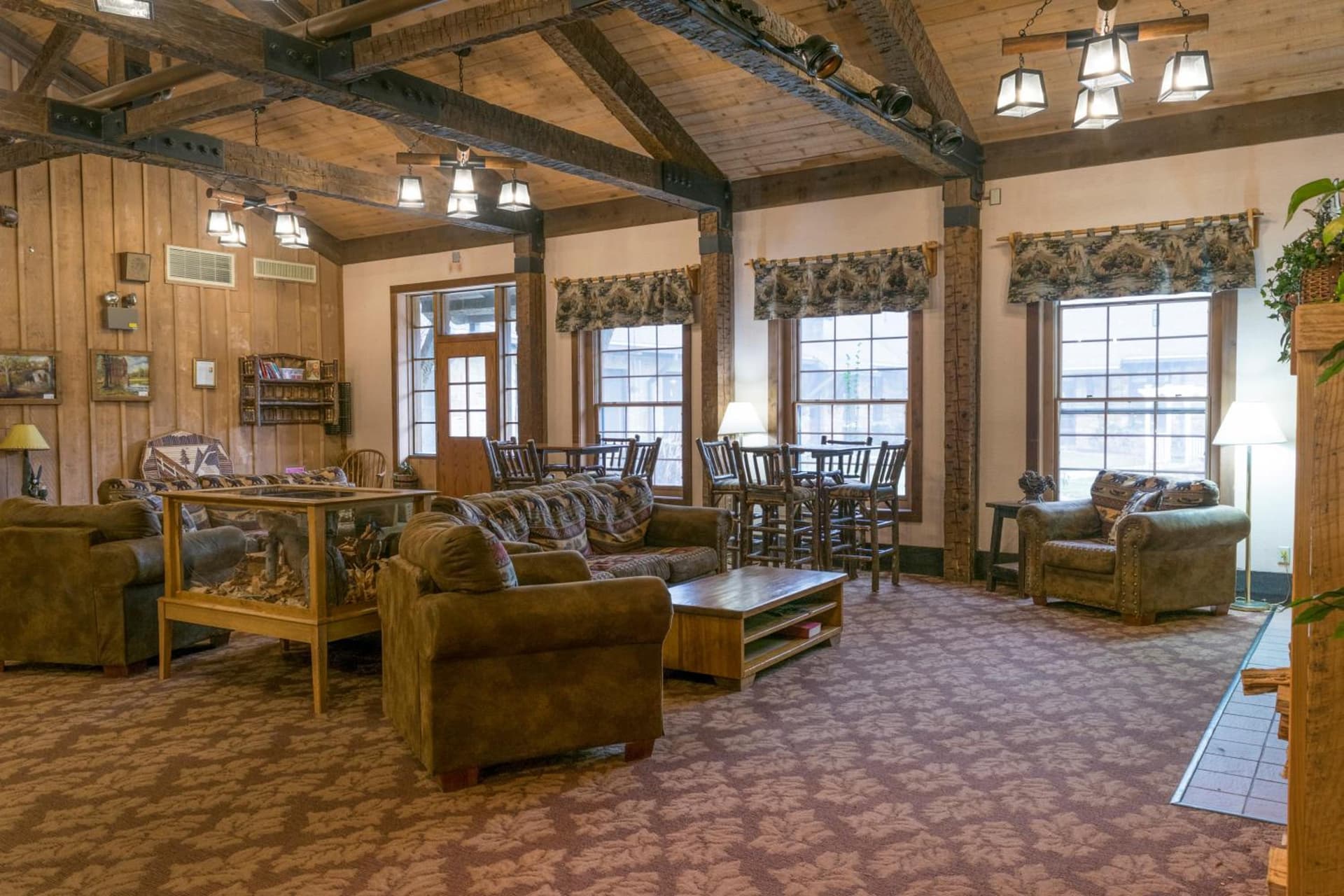 Abe Martin Lodge & Cabins gallery photo in Nashville, IN — image 4