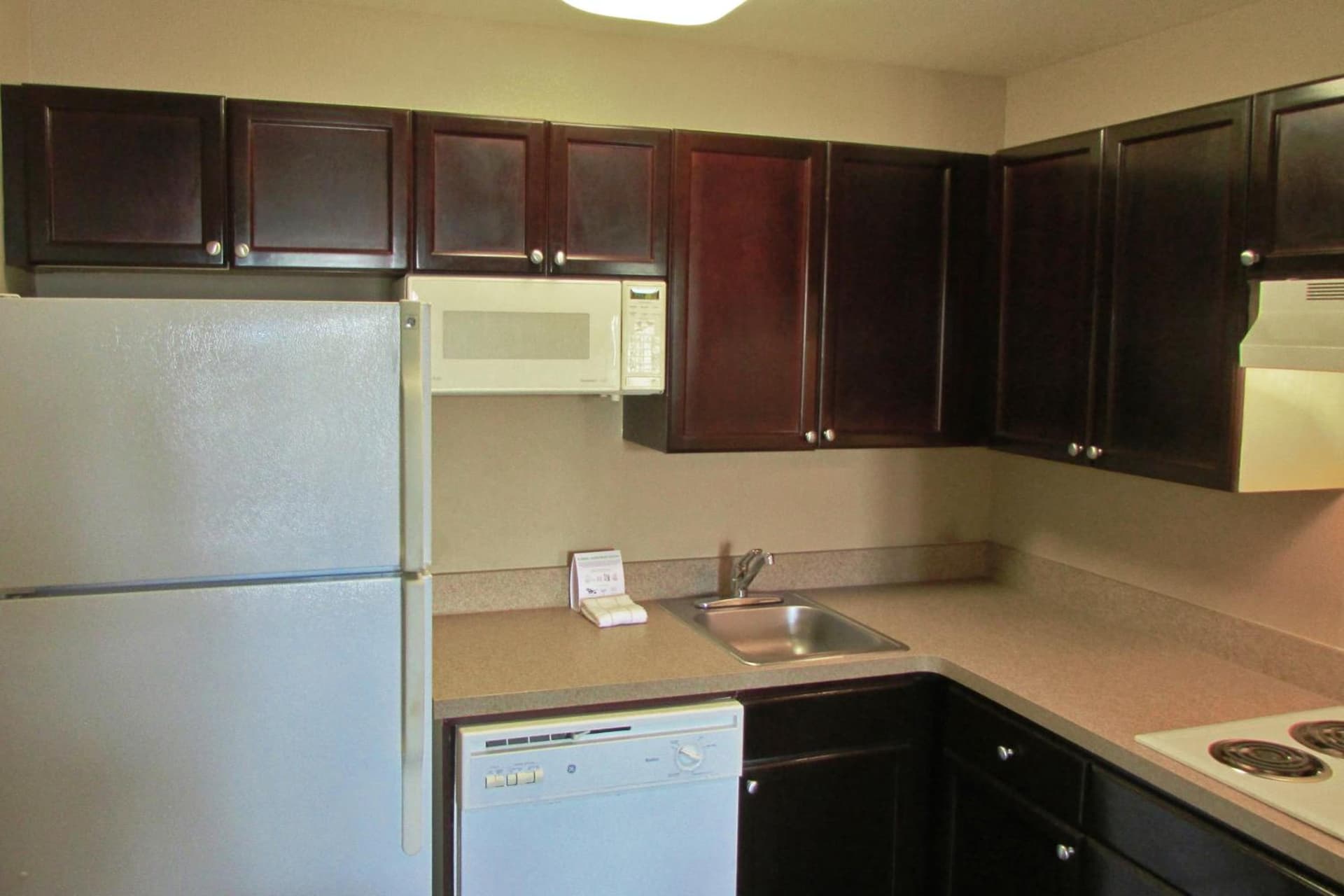 Extended Stay America Suites - Columbia - Columbia Corporate Park gallery photo in Columbia, MD — image 5
