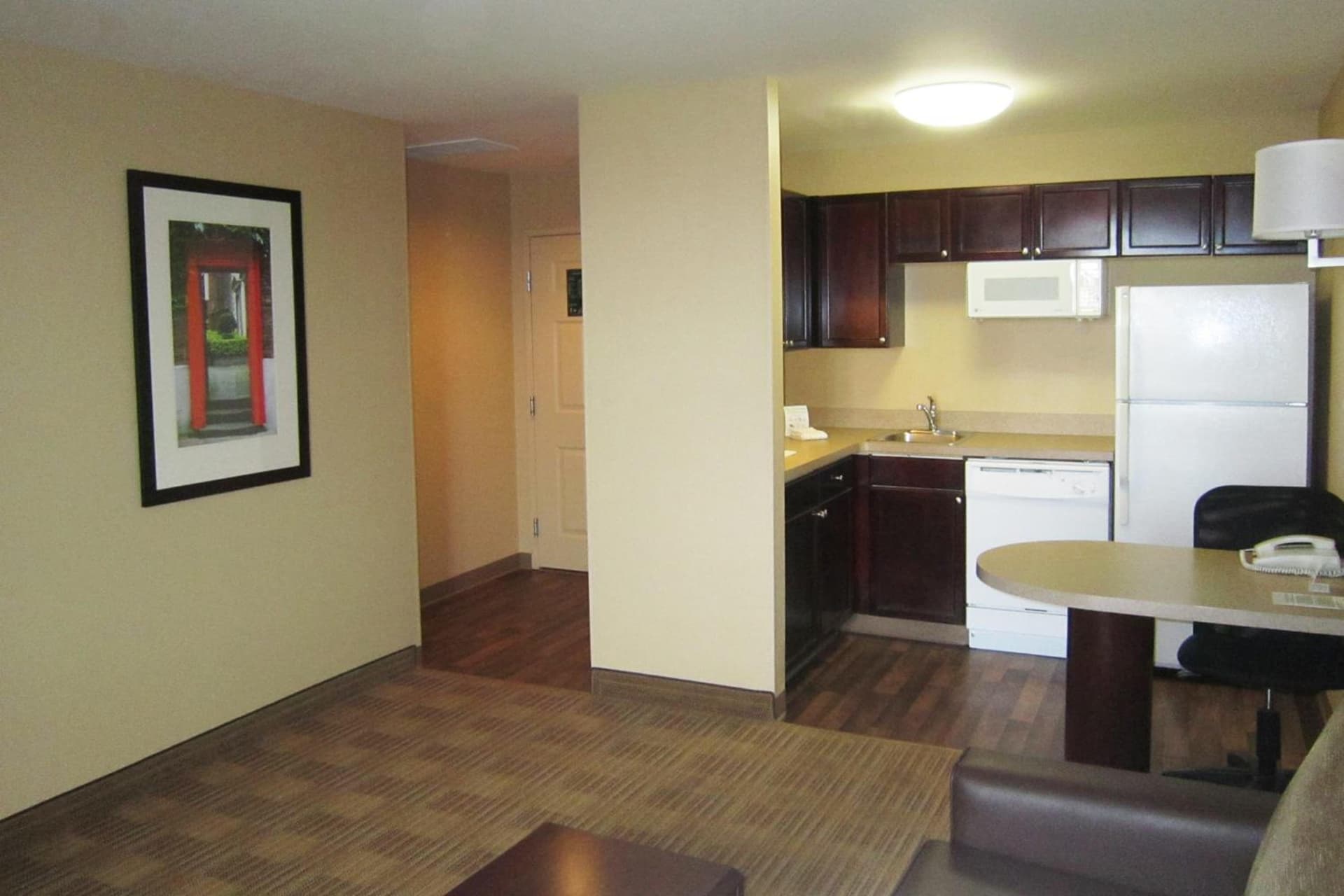 Extended Stay America Suites - Columbia - Columbia Corporate Park gallery photo in Columbia, MD — image 19