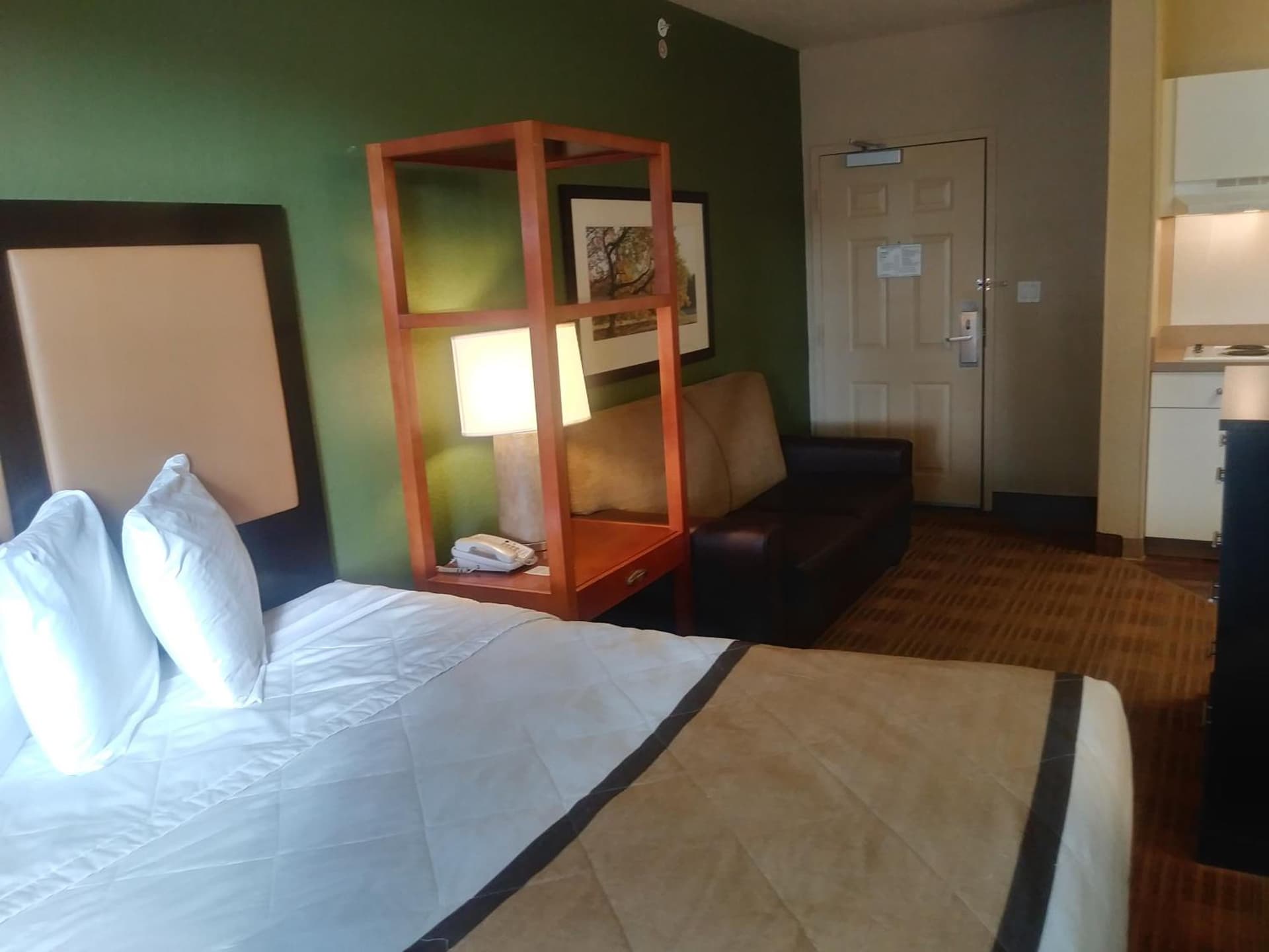 Extended Stay America Suites - Columbia - Columbia Corporate Park gallery photo in Columbia, MD — image 21