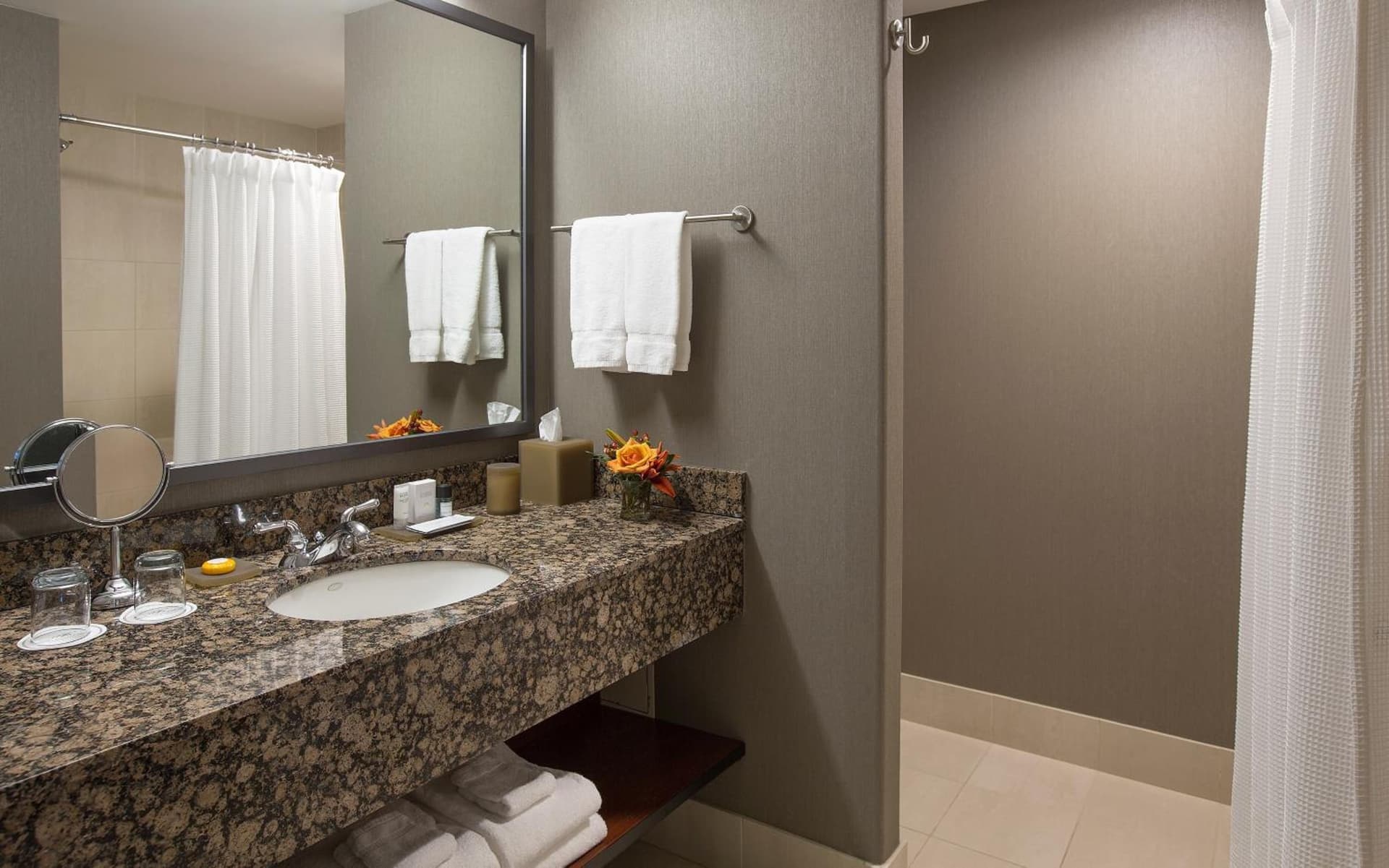The Paramount Hotel Portland gallery photo in Portland, OR — image 13