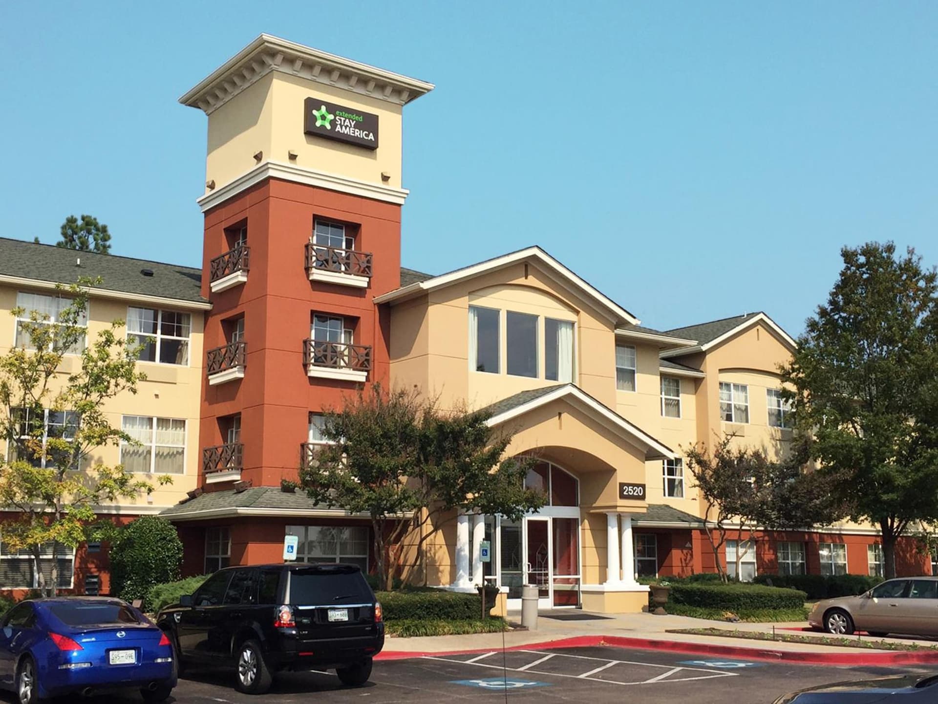Extended Stay America Suites - Memphis - Wolfchase Galleria featured exterior or lobby in Memphis, TN — similar hotel