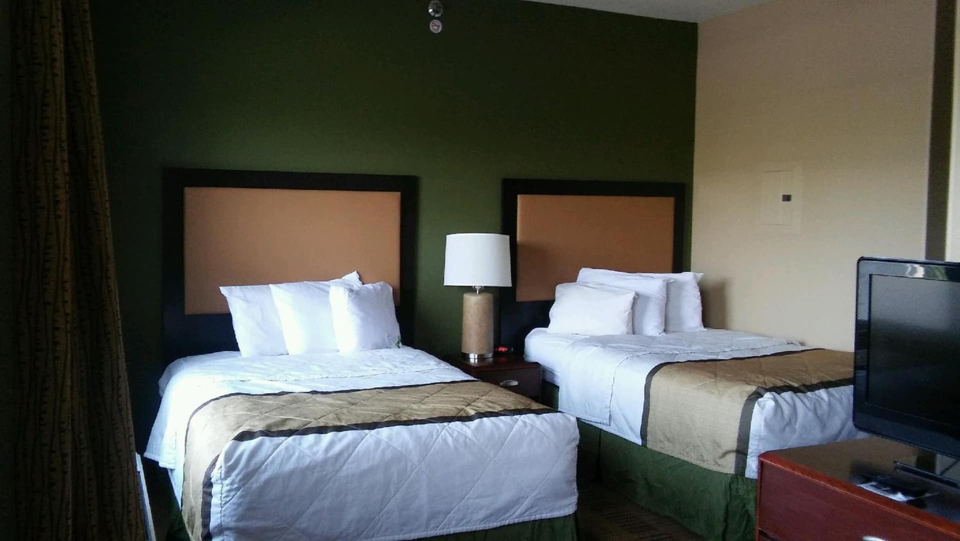 Extended Stay America Suites - Raleigh - RTP - 4919 Miami Blvd gallery photo in Durham, NC — image 56