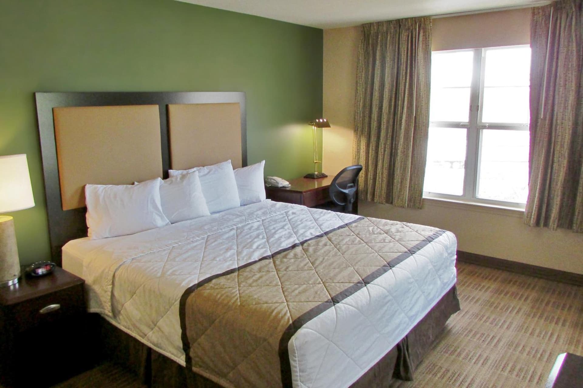 Extended Stay America Suites - Raleigh - RTP - 4919 Miami Blvd interior in Durham, NC — gallery photo 2