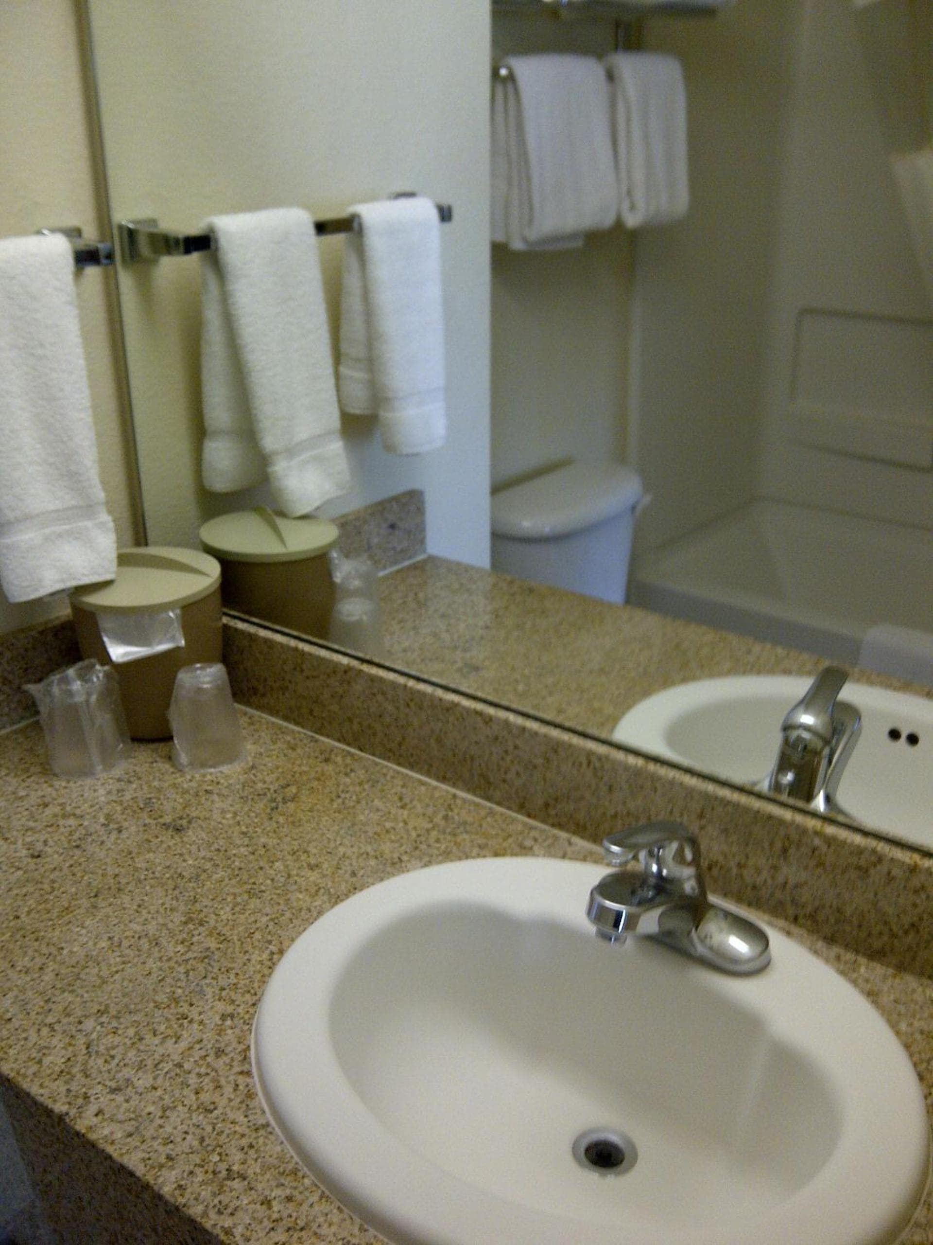 Hawthorn Suites by Wyndham Rancho Cordova/Folsom gallery photo in Rancho Cordova, CA — image 38