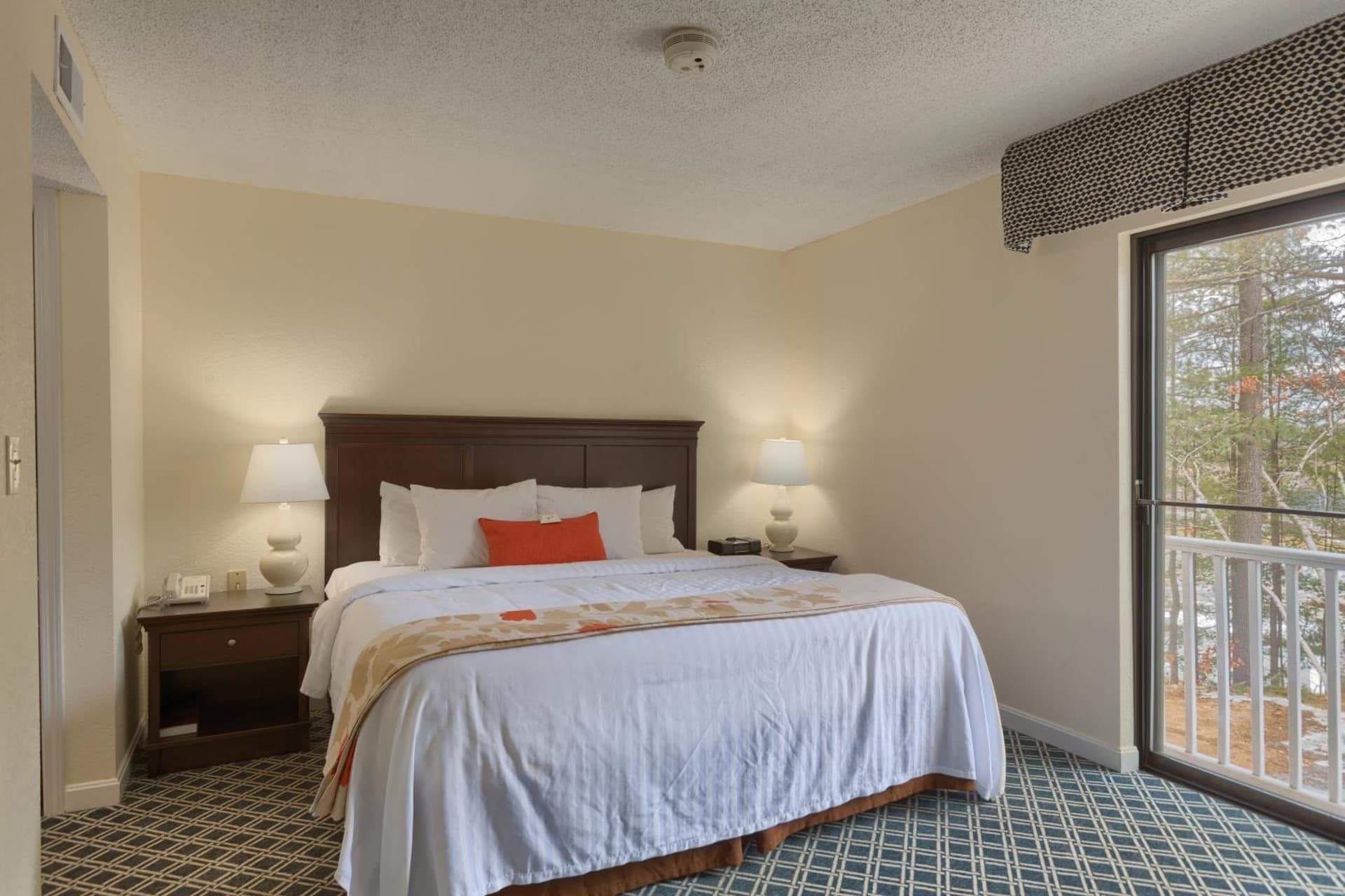 Residences at Daniel Webster gallery photo in Merrimack, NH — image 18