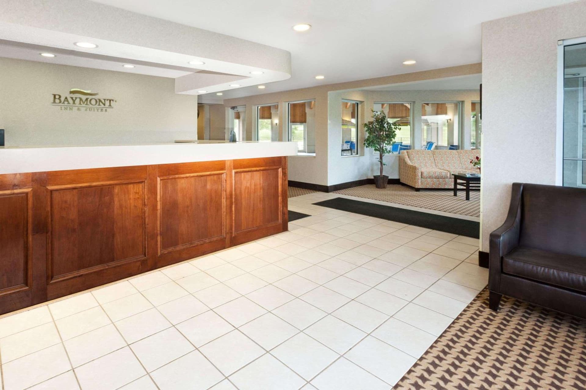 Baymont by Wyndham Howell/Brighton gallery photo in Howell, MI — image 24