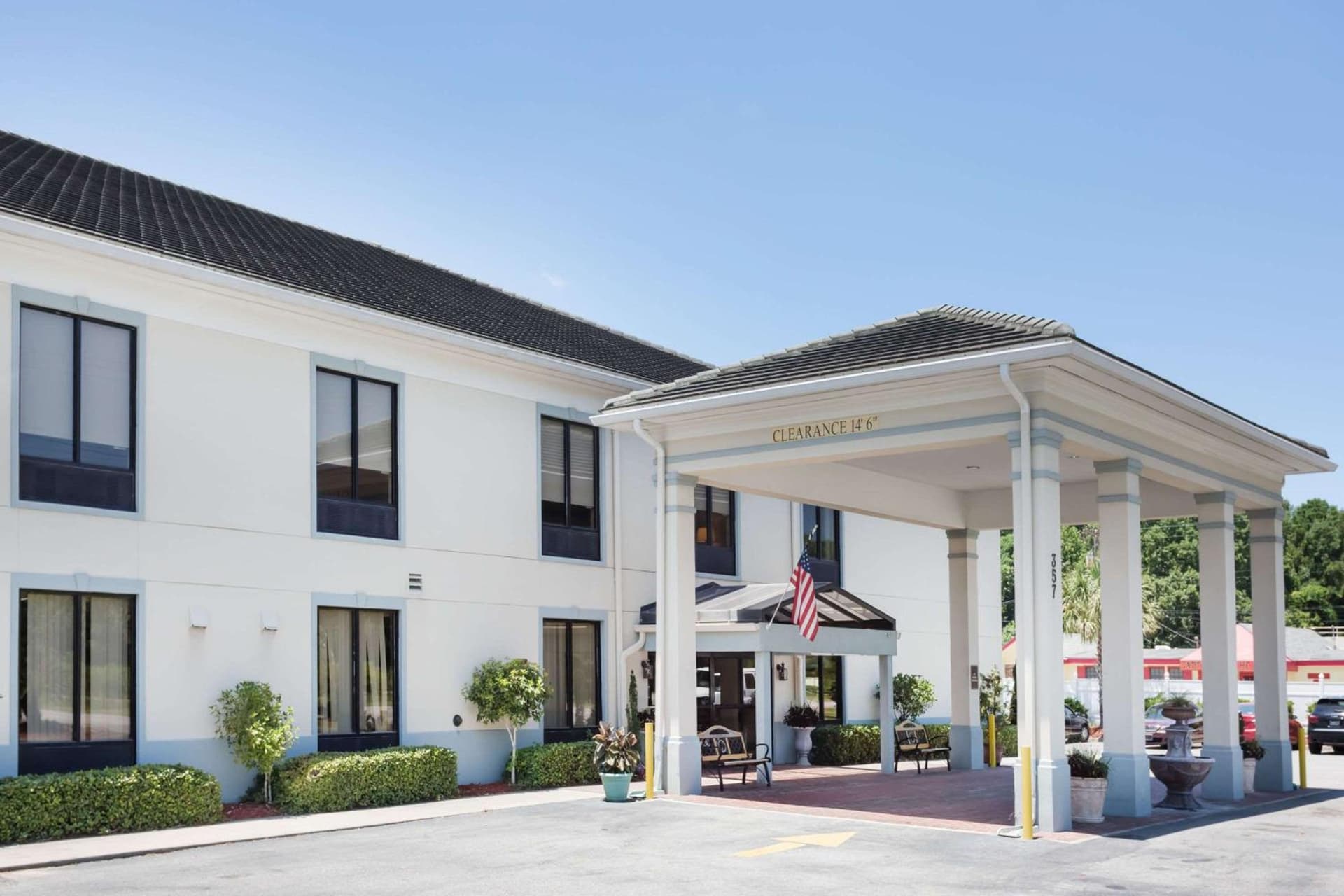Baymont by Wyndham Savannah/Garden City featured exterior or lobby in Savannah, GA — similar hotel