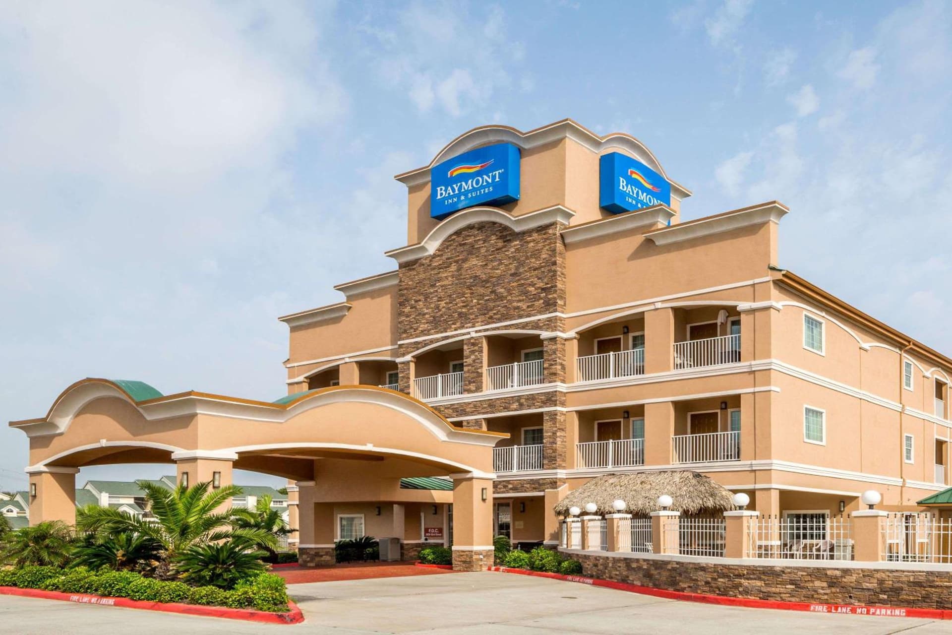 Baymont by Wyndham Galveston — hotel in Galveston, Texas