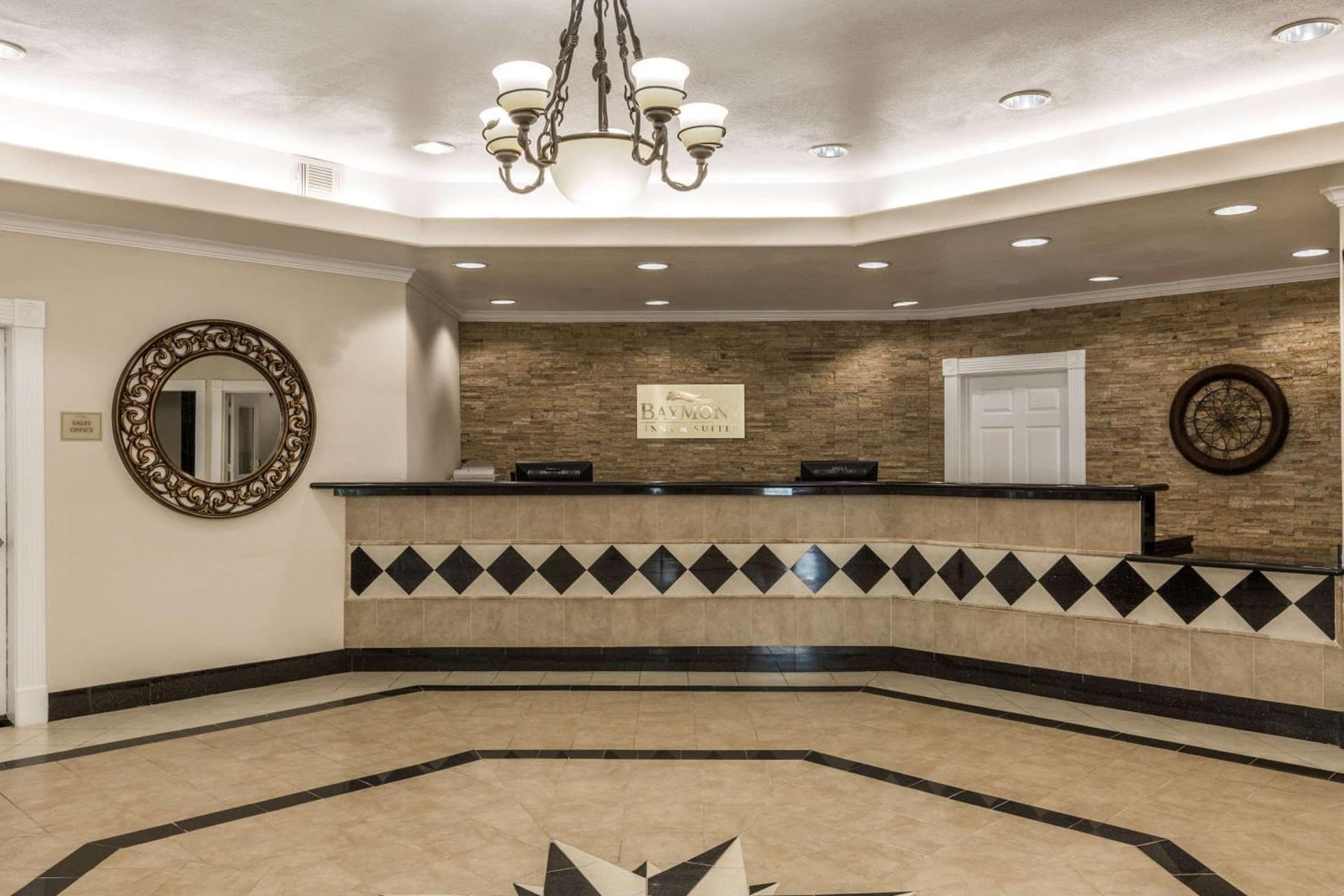 Baymont by Wyndham Galveston interior in Galveston, TX — gallery photo 2
